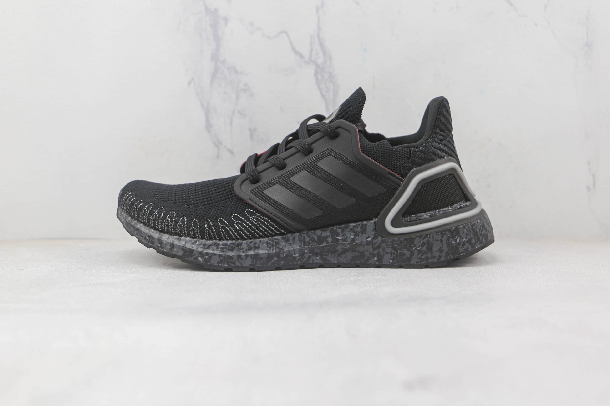 阿迪达斯Adidas Ultra Boost 20纯原版本黑色UB6.0爆米花跑鞋原楦头纸板打造 货号：FY0646