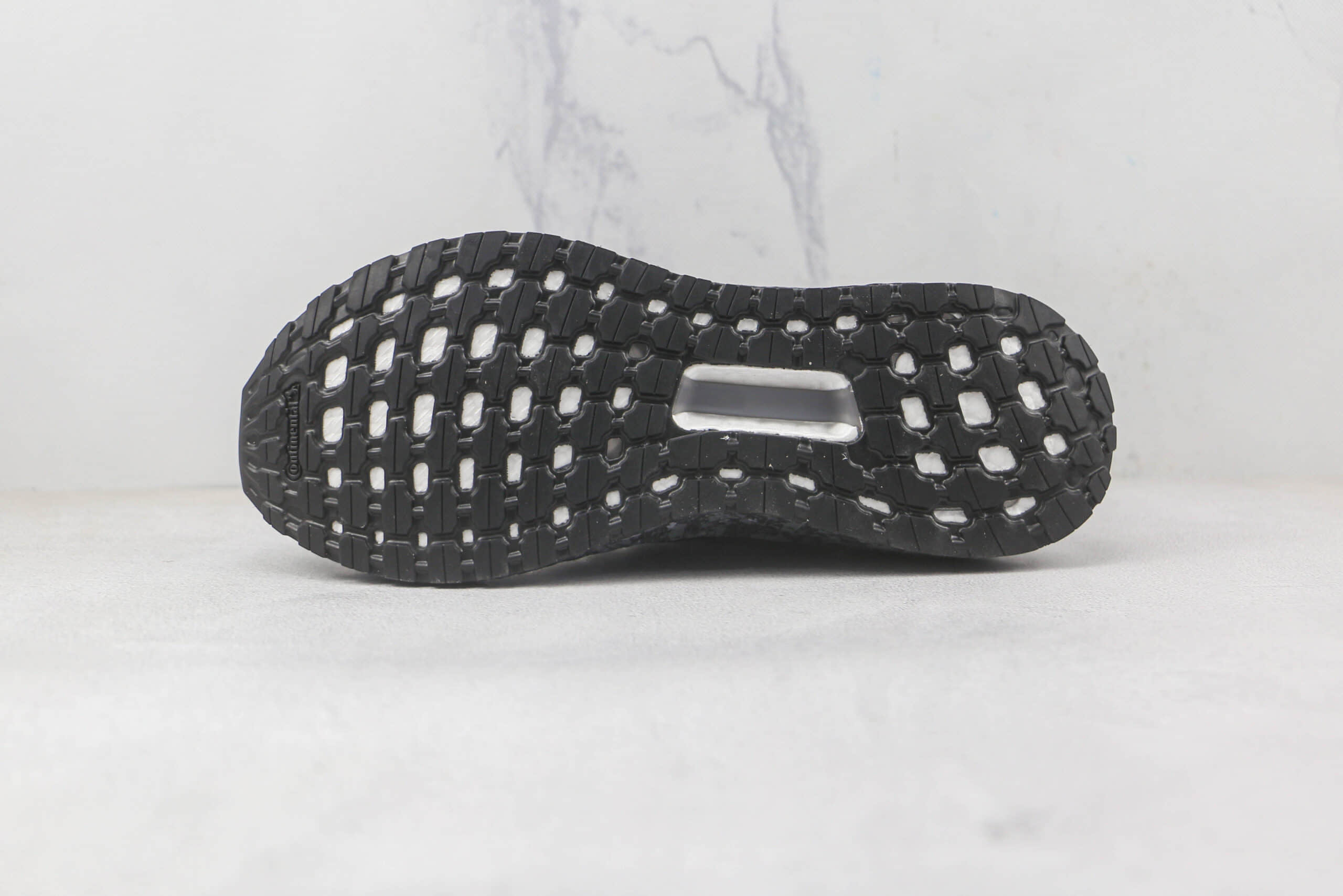阿迪达斯Adidas Ultra Boost 20纯原版本黑色UB6.0爆米花跑鞋原楦头纸板打造 货号：FY0646