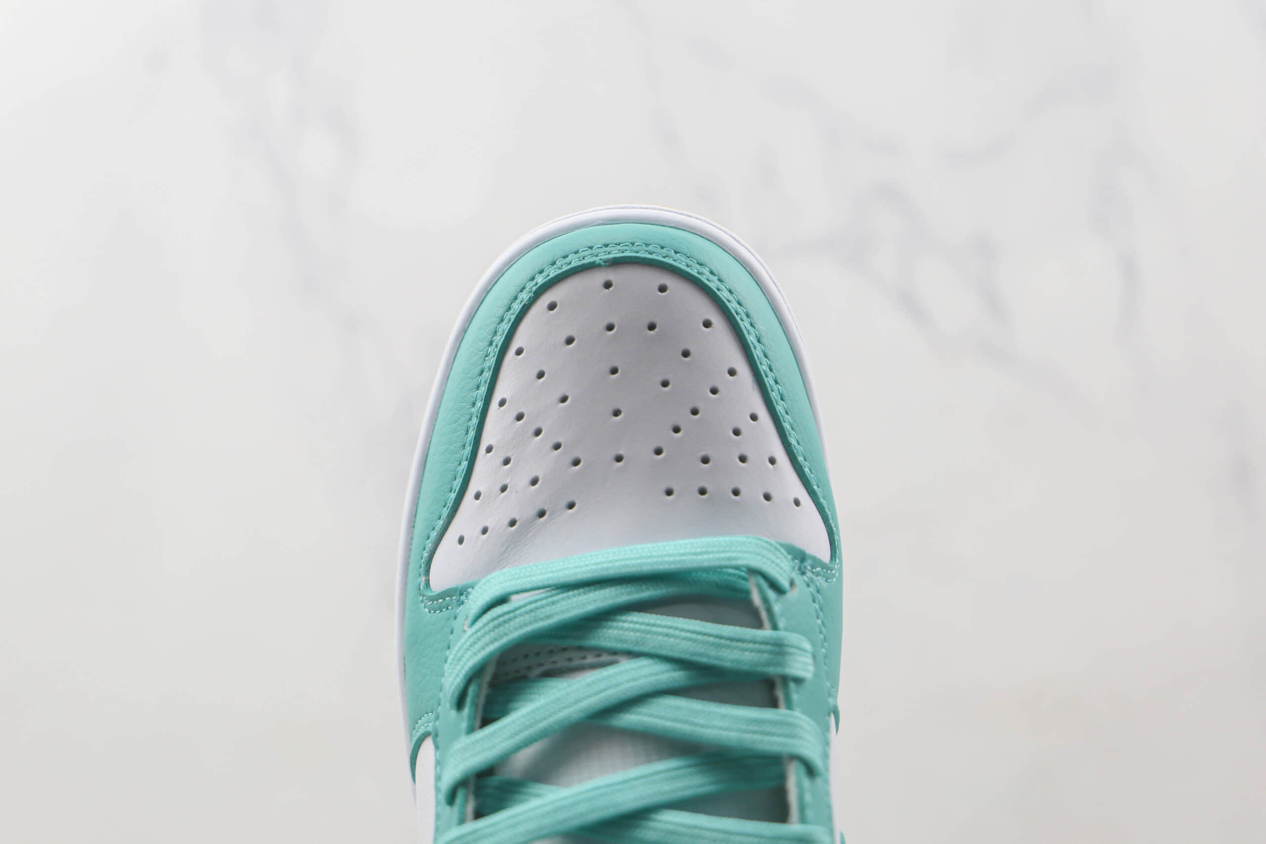 耐克Nike SB Dunk Low Pro纯原版本白绿生胶底复古板鞋原鞋开模一比一打造 货号：DV2190-100