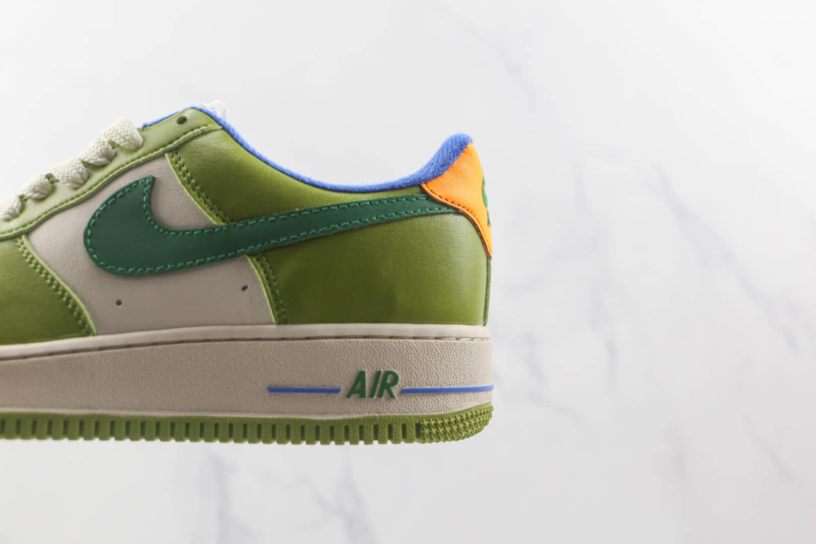 耐克Nike Air Force 1’07 Low纯原版本低帮空军一号牛油果绿板鞋原楦头纸板打造 货号：DG2296-007