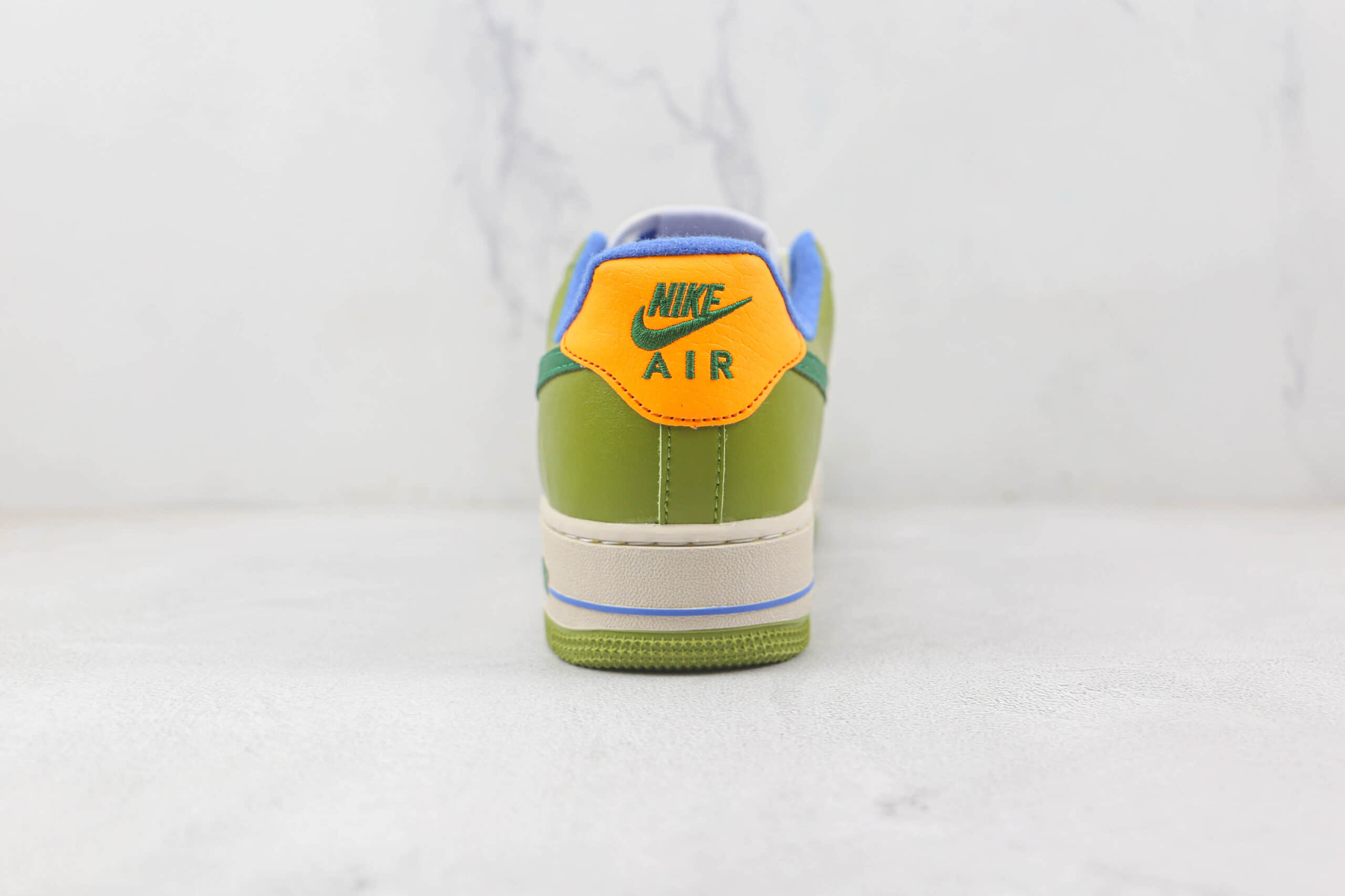 耐克Nike Air Force 1’07 Low纯原版本低帮空军一号牛油果绿板鞋原楦头纸板打造 货号：DG2296-007