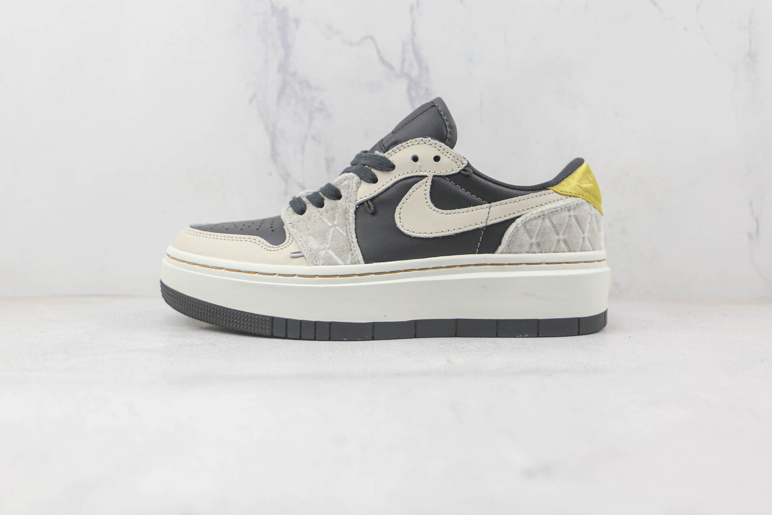 乔丹Air Jordan 1 Elevate Low SE纯原版本低帮AJ1厚底黑灰金色板鞋原档案数据开发 货号：DV1494-001