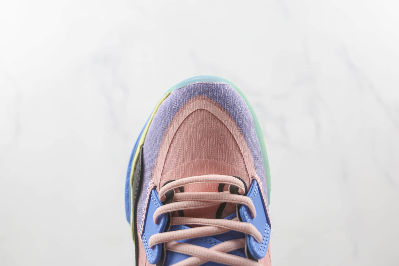 耐克Nike Kyrie Low 8 EP LR纯原版本欧文8代粉黑蓝色篮球鞋原楦头纸板打造 货号：DH5387-900