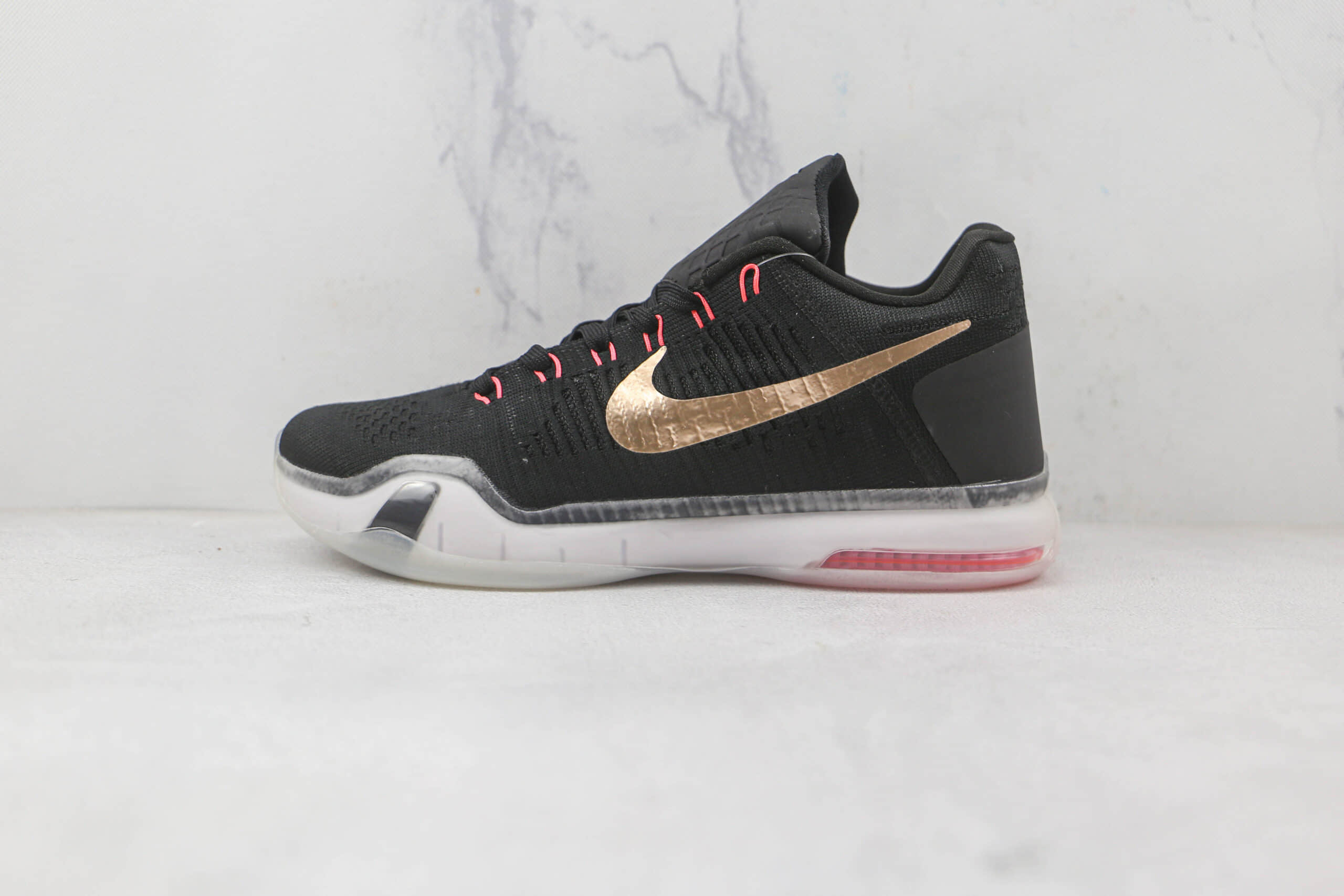 耐克Nike Zoom Kobe 10 Elite Low BHM（2016）纯原版本科比10代黑白金实战篮球鞋内置气垫 货号：718762-091