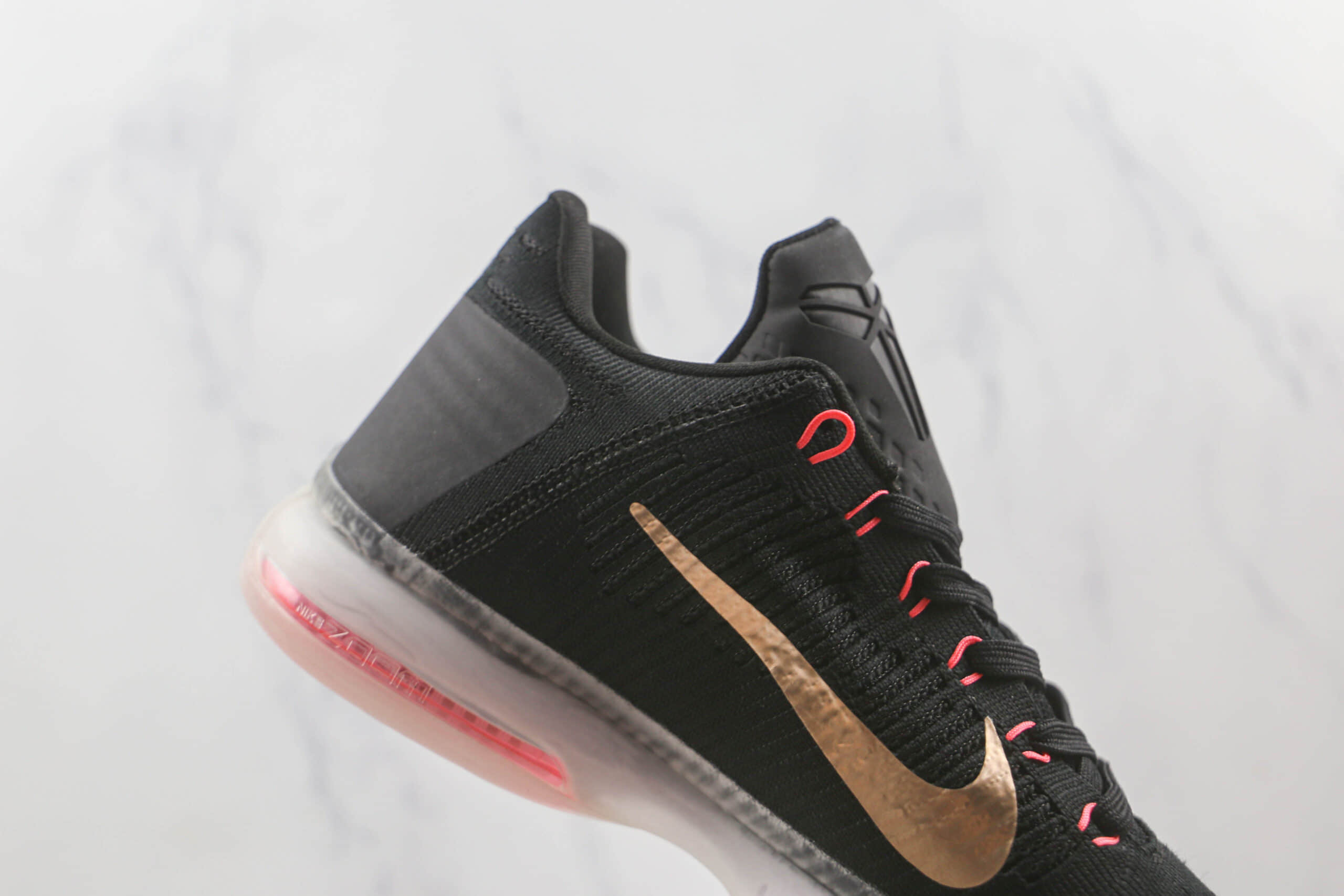 耐克Nike Zoom Kobe 10 Elite Low BHM（2016）纯原版本科比10代黑白金实战篮球鞋内置气垫 货号：718762-091