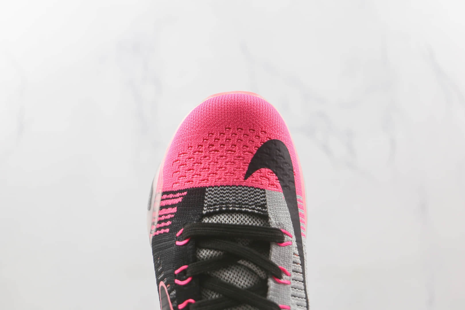 耐克Nike Kobe 10 Mambacuria纯原版本科比10代曼巴刺客鸳鸯配色篮球鞋原楦头纸板打造 货号：747212-010