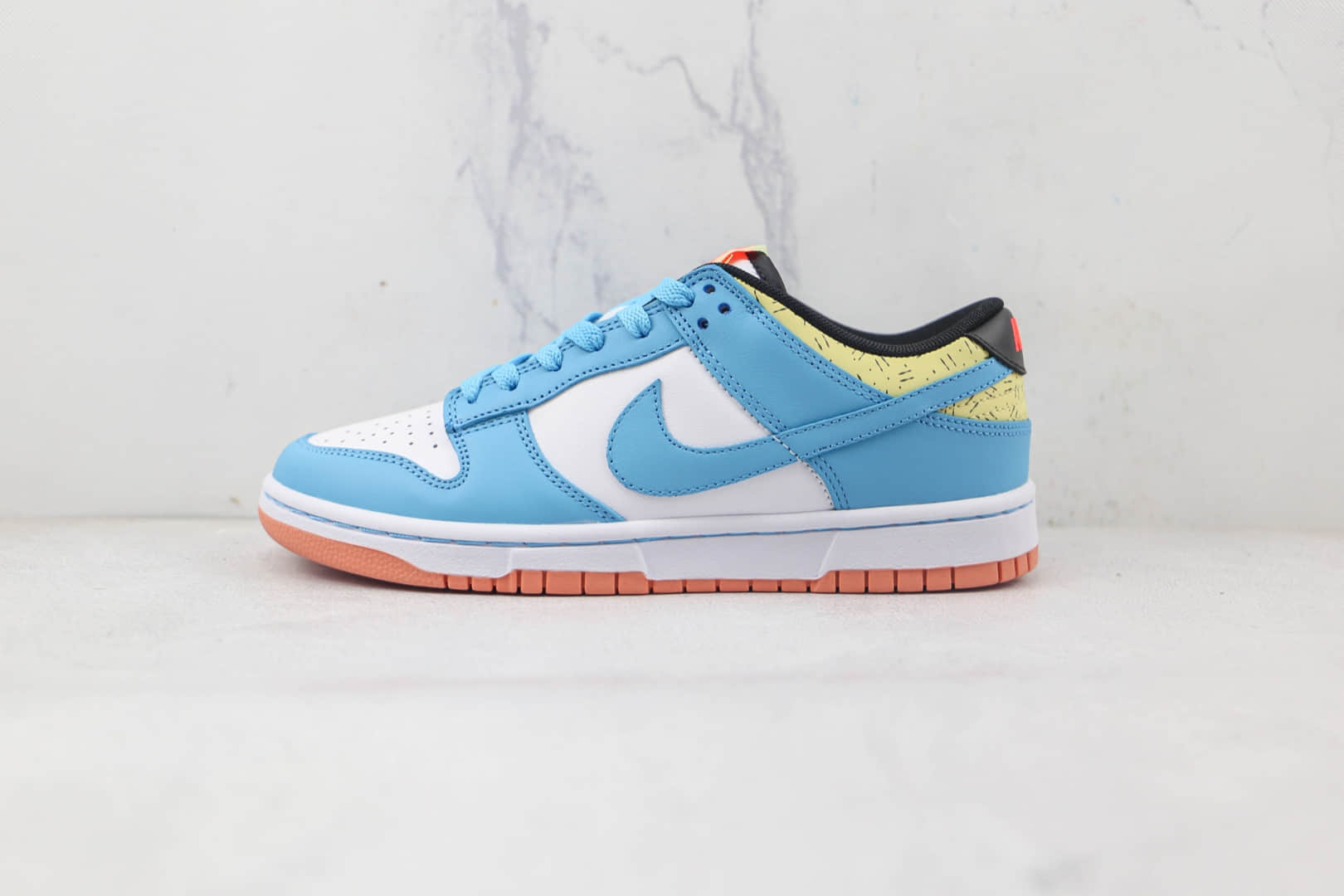 耐克Nike SB Dunk Low Pro纯原版本低帮SB DUNK白蓝欧文板鞋原档案数据开发 货号：DN4179-400