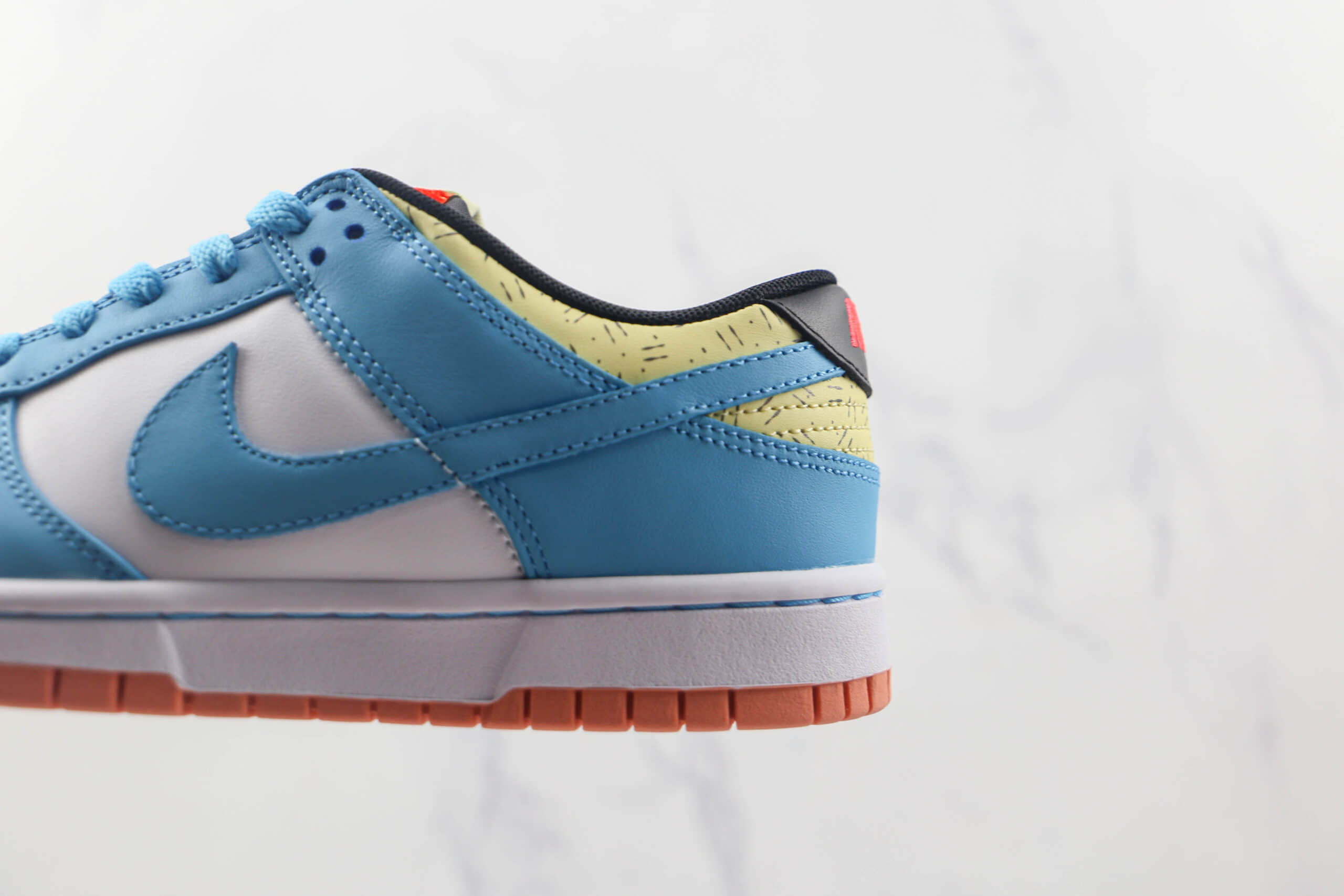 耐克Nike SB Dunk Low Pro纯原版本低帮SB DUNK白蓝欧文板鞋原档案数据开发 货号：DN4179-400