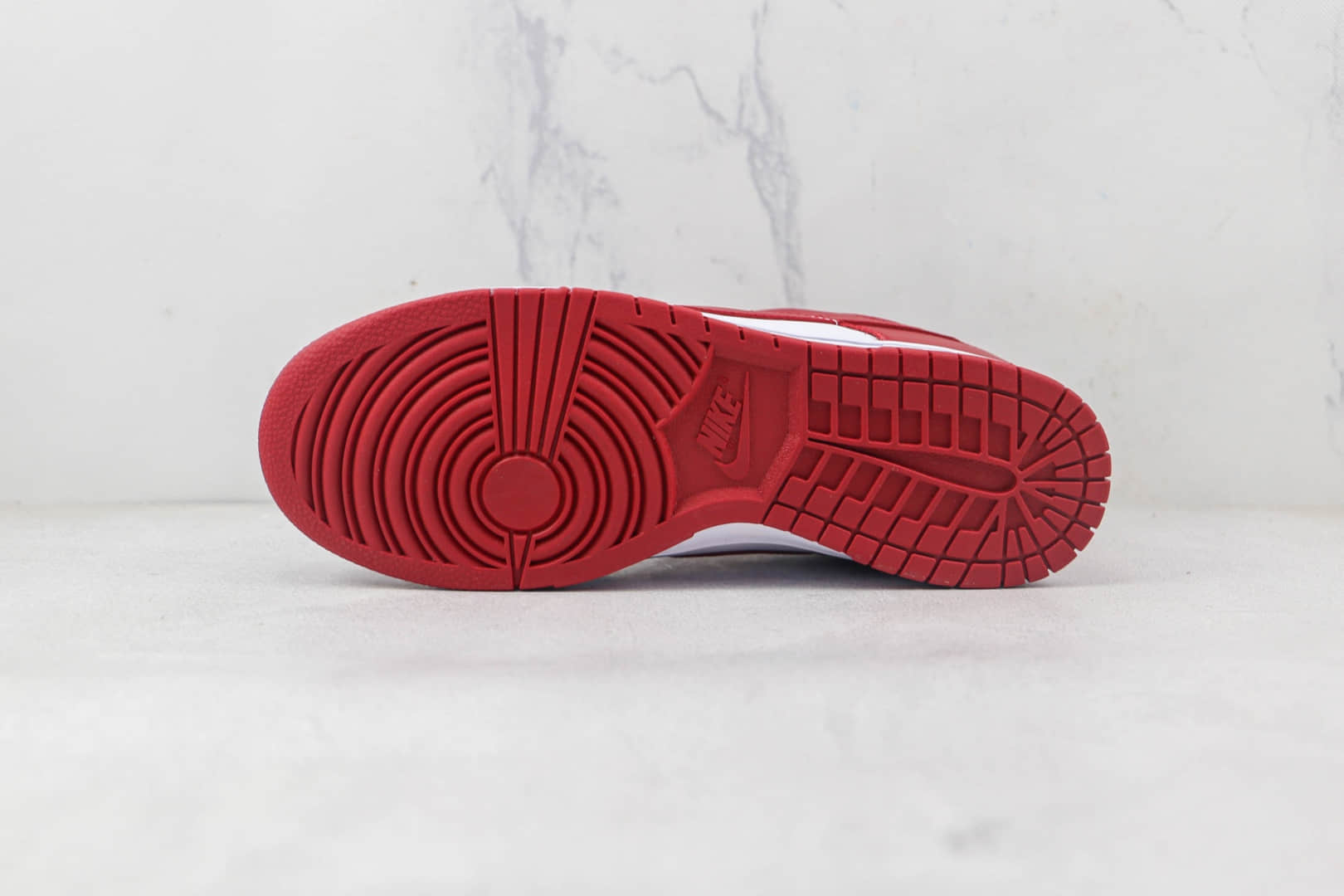 耐克Nike Dunk SB Low纯原版本低帮SB DUNK团队红配色板鞋原楦头纸板打造 货号：DD1391-602
