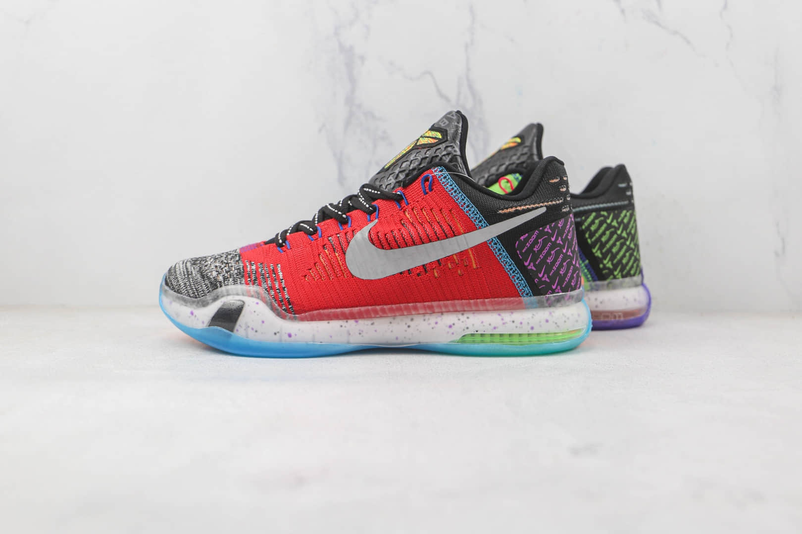 耐克Nike Kobe 10 Elite What The纯原版本科比10代鸳鸯配色篮球鞋原档案数据开发 货号：815810-900