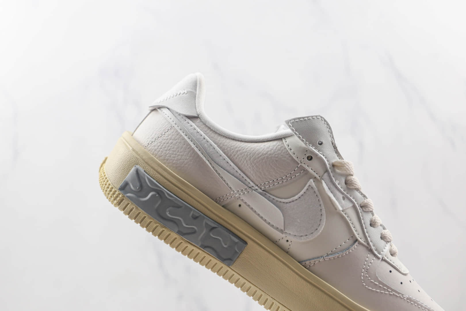 耐克Nike Air Force 1 07 Low Fontanka纯原版本低帮空军一号马卡龙配色板鞋内置气垫 货号：DH1290-002