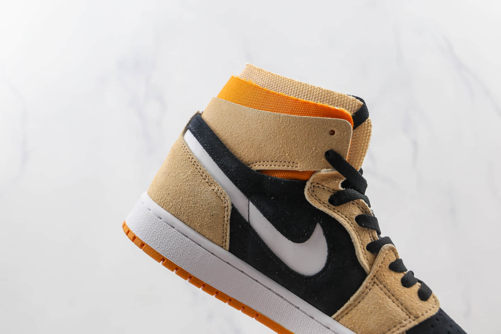 乔丹Air Jordan 1 Zoom CMFT Corduroy纯原版本中帮AJ1南瓜橙色板鞋原鞋开模一比一打造 货号：CT0978-200