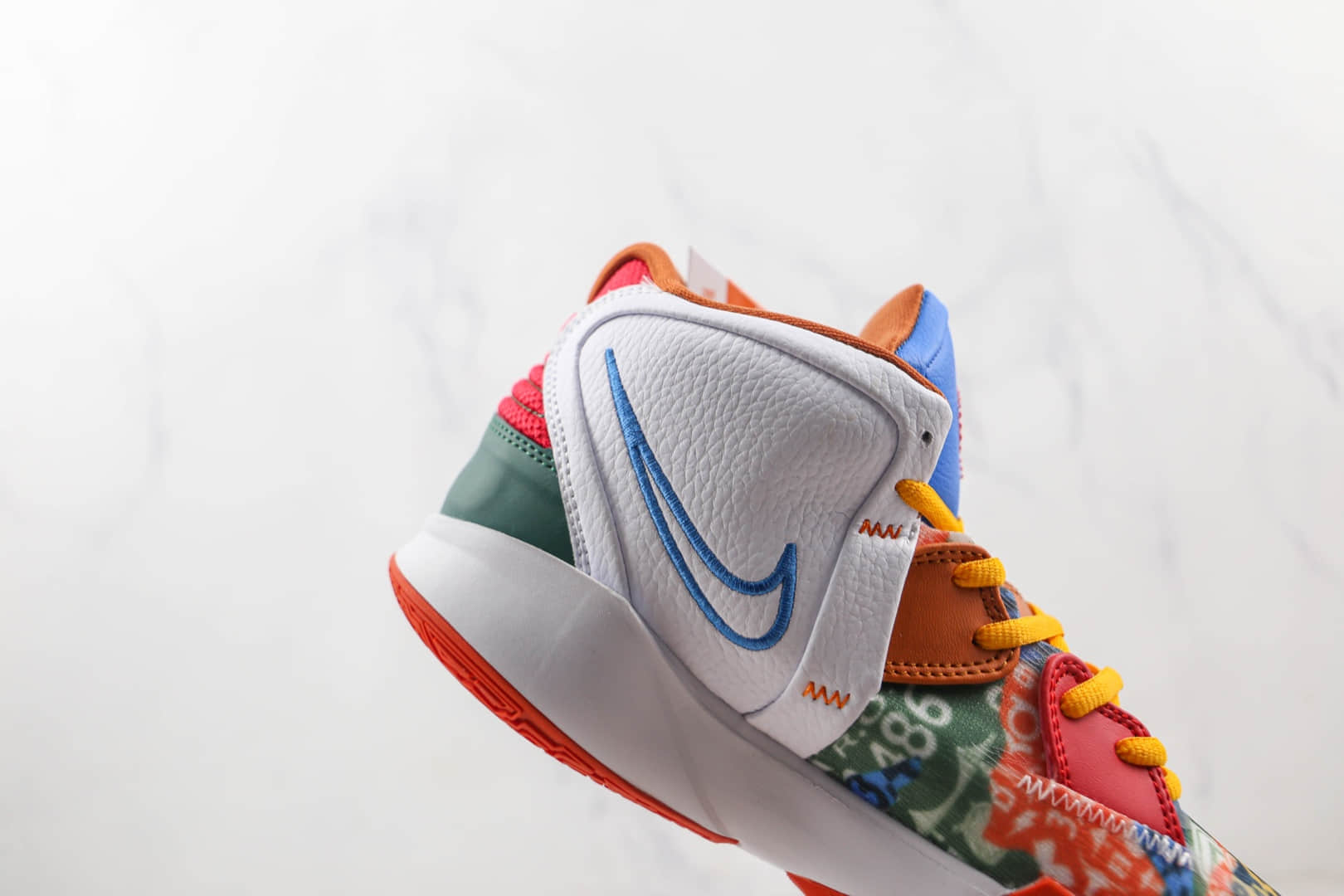 耐克Nike Kyrie 8 Infinity EP Ky--D纯原版本欧文8代彩色拼接篮球鞋内置气垫 货号：DC9134-100