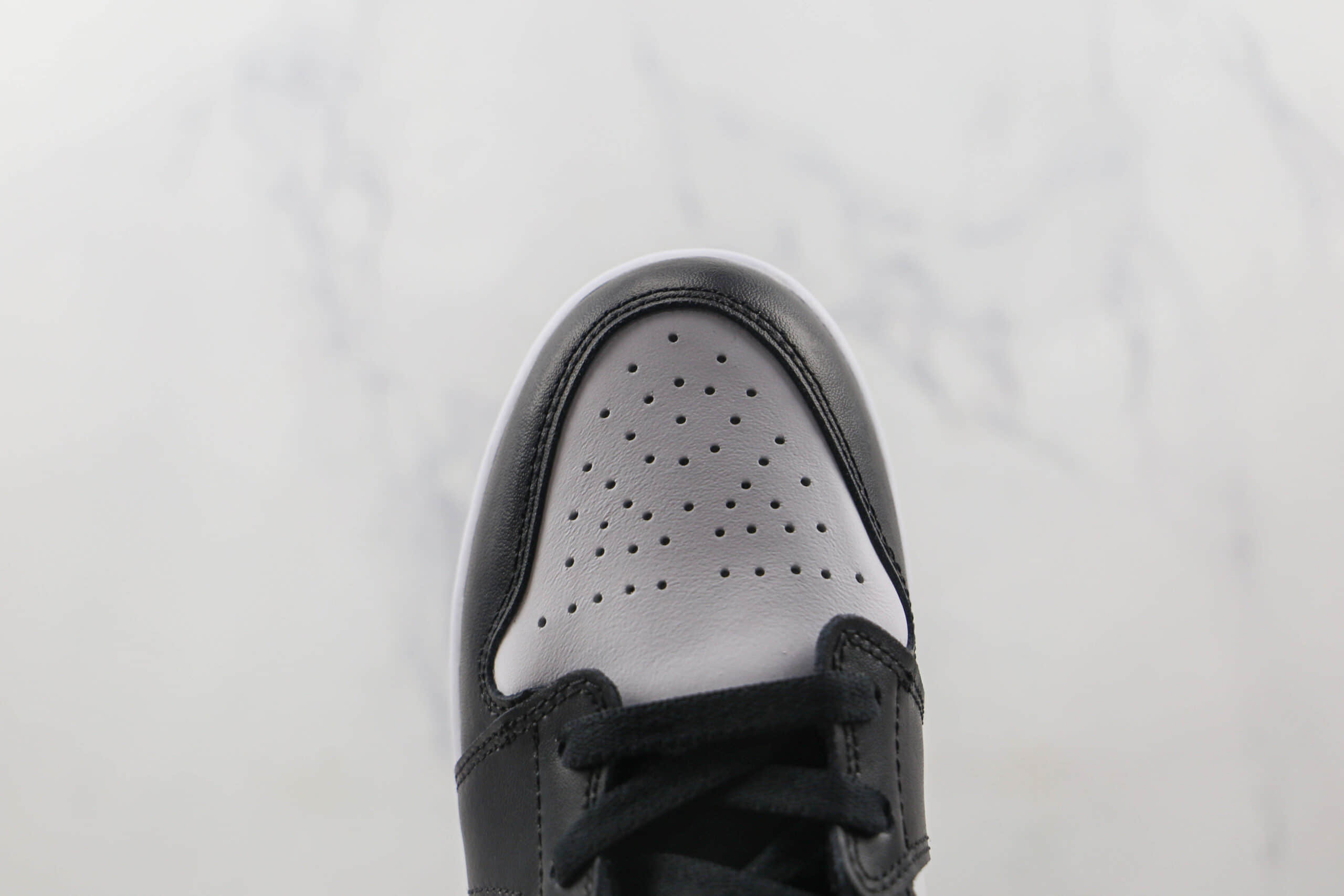 乔丹Air Jordan 1 Mid White Tan Navy纯原版本中帮AJ1白黑皮粉扎染配色板鞋原鞋开模一比一打造 货号：DM6216-001