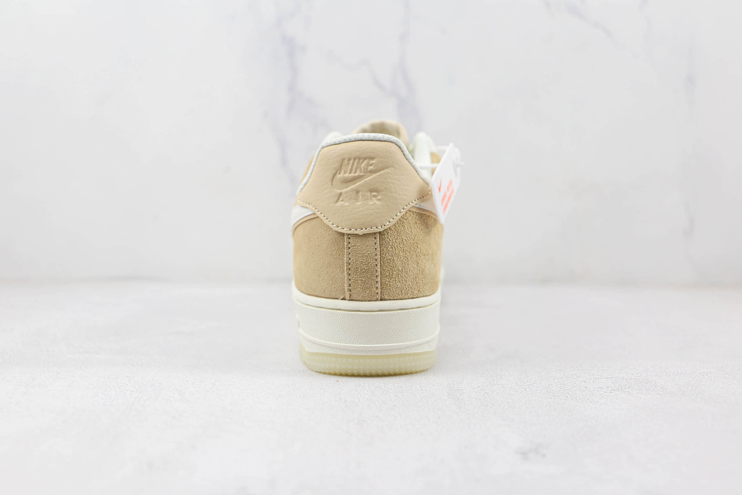 耐克Nike Air Force 1’07 Low纯原版本低帮空军一号米黄色板鞋内置气垫 货号：AO2425-200