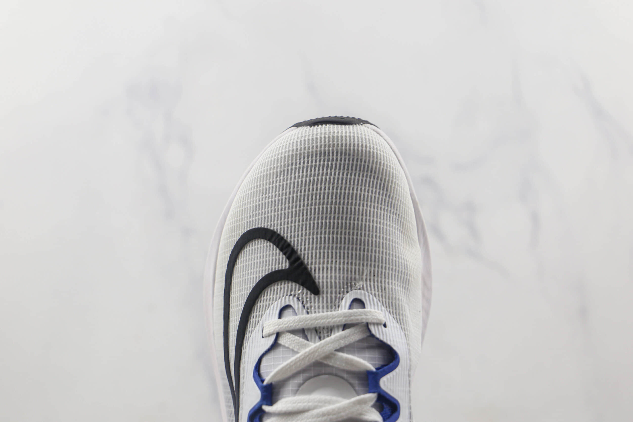 耐克Nike Zoom Fly 5纯原版本白黑蓝色Fly5碳板跑步鞋原楦头纸板打造 货号：DM8968-100