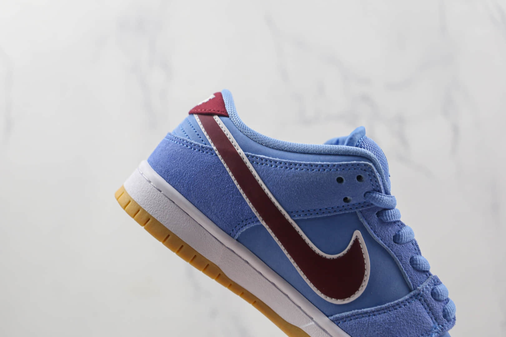 耐克Nike SB Dunk Low Phillies纯原版本泡泡糖配色低帮SB DUNK板鞋内置气垫天花板DUNK 货号：DQ4040-400