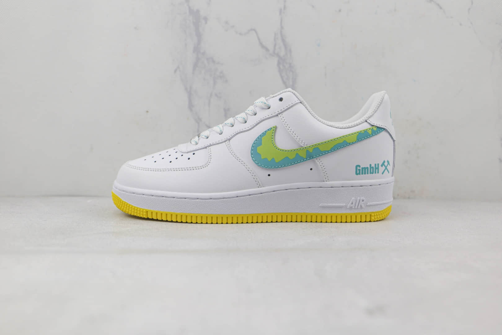 耐克Nike Air Force1 low纯原版本低帮空军一号掘金配色板鞋内置气垫 货号：AF1234-001