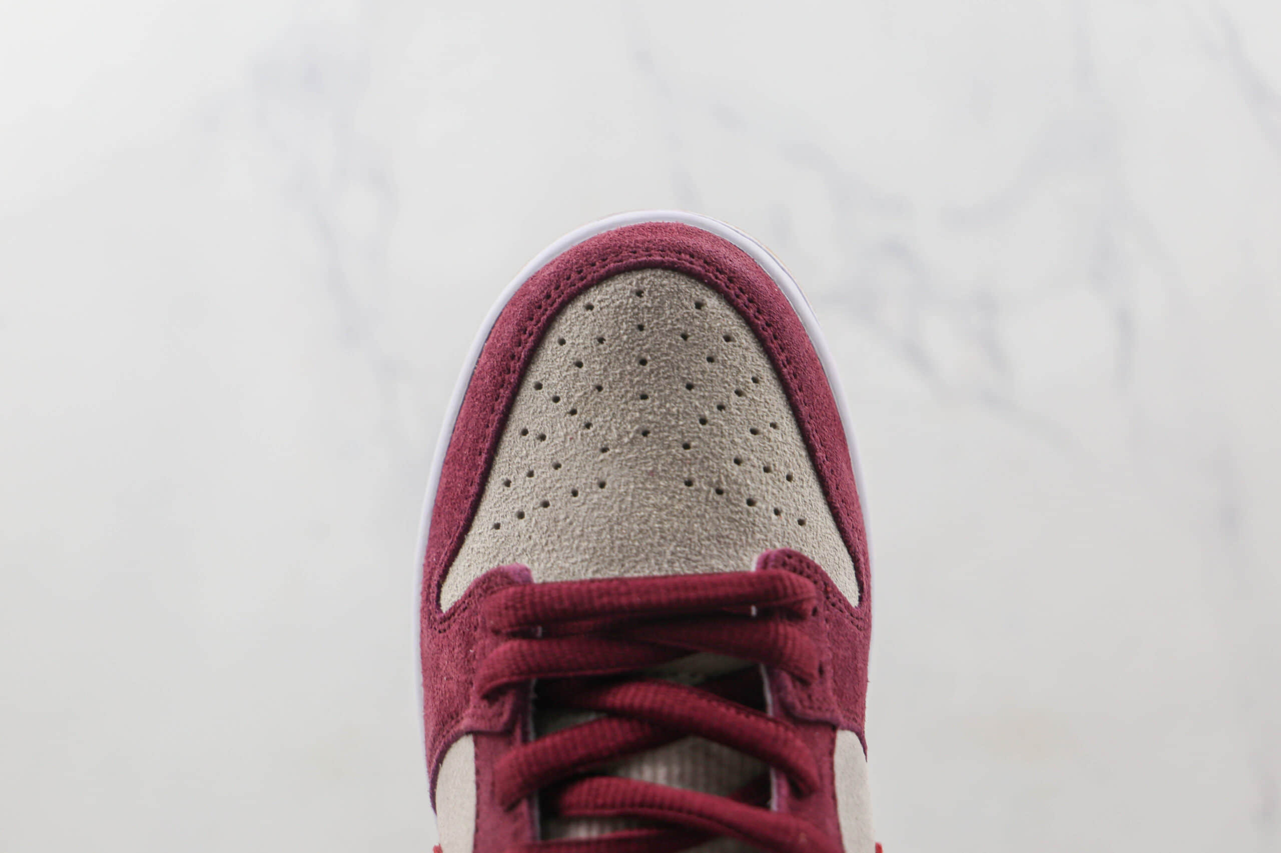 耐克Nike SB Dunk Low Pro Color纯原版本低帮SB DUNK灯芯绒酒红色板鞋内置气垫 货号：DX4589-600