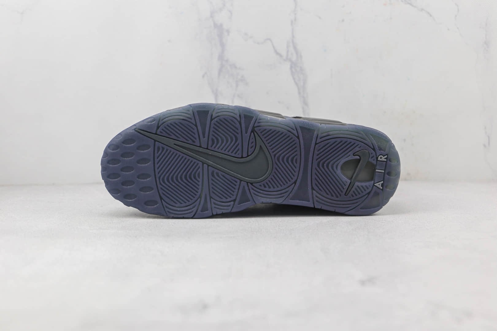 耐克Nike Air More Uptempo纯原版本皮蓬灰白色篮球鞋原鞋开模一比一打造 货号：DQ5014-068