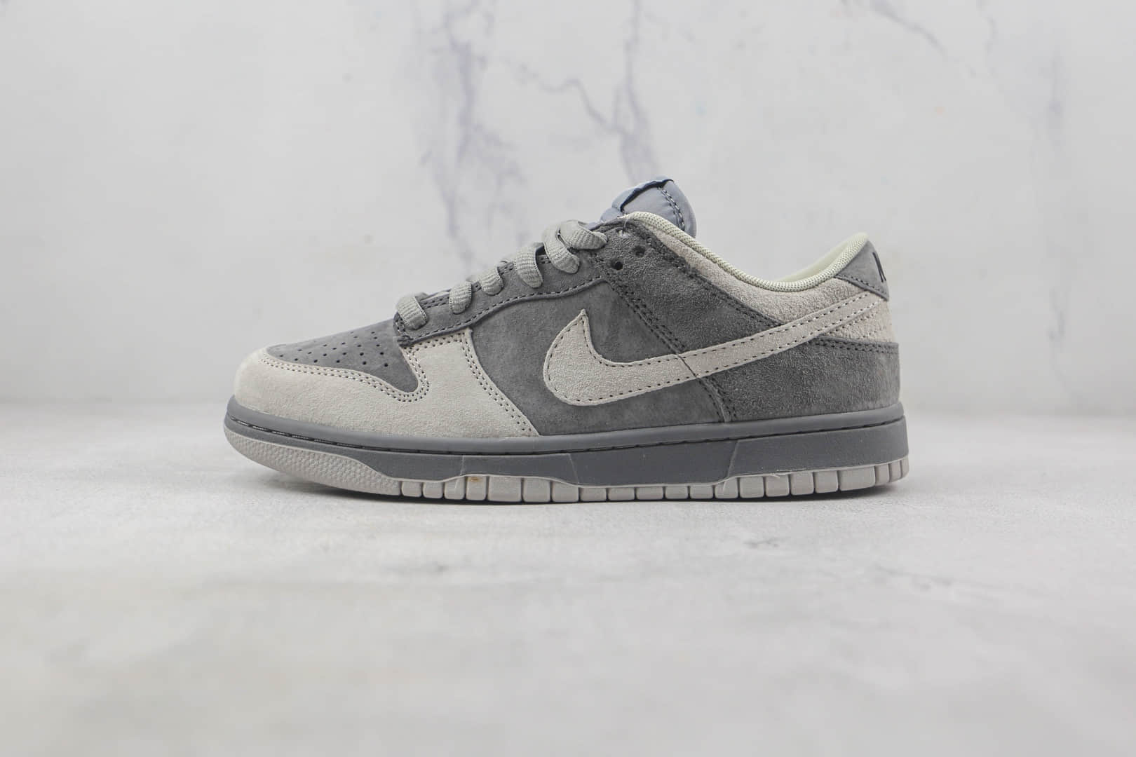 耐克Nike SB Dunk Low Steamboy OST x Otomo Katsuhiro大友克洋联名款莆田纯原复刻版本低帮SB DUNK灰麂皮配色板鞋原盒原标 货号：DO7412-986