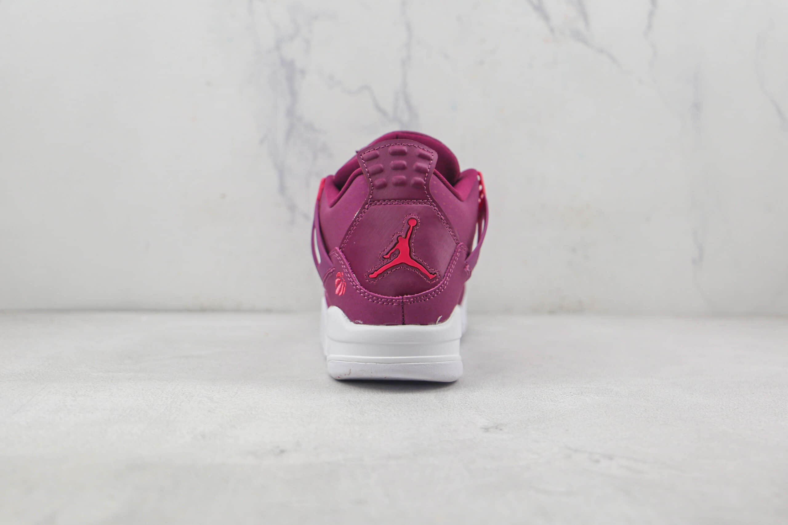 乔丹Air Jordan 4 Retro Taupe Haze天花板纯原复刻AJ4玫红色篮球鞋原楦头纸板打造 货号：487724-561