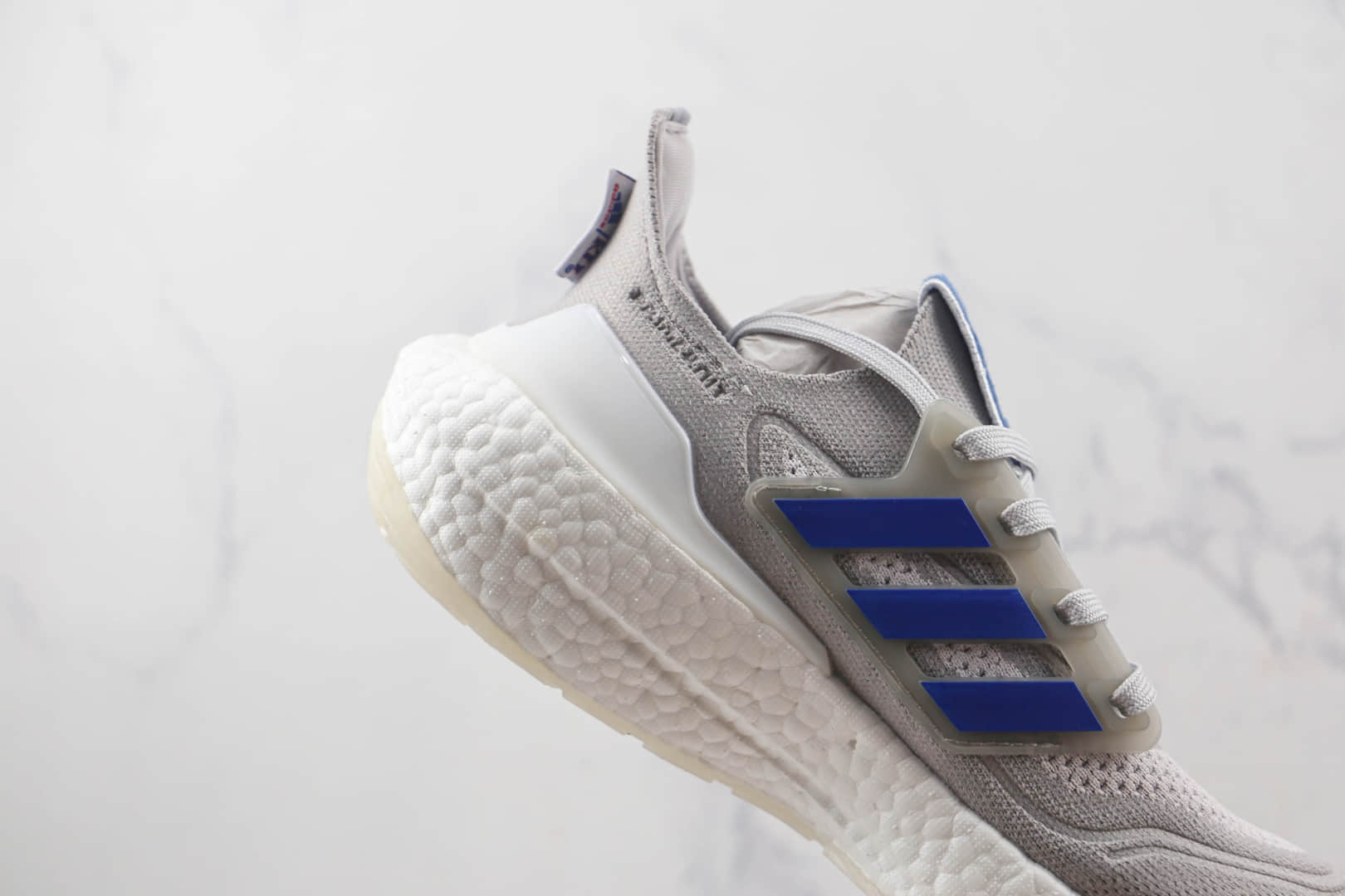 阿迪达斯adidas ultra boost 2021莆田纯原复刻UB7.0爆米花跑鞋原楦头纸板打造 货号：GX7969