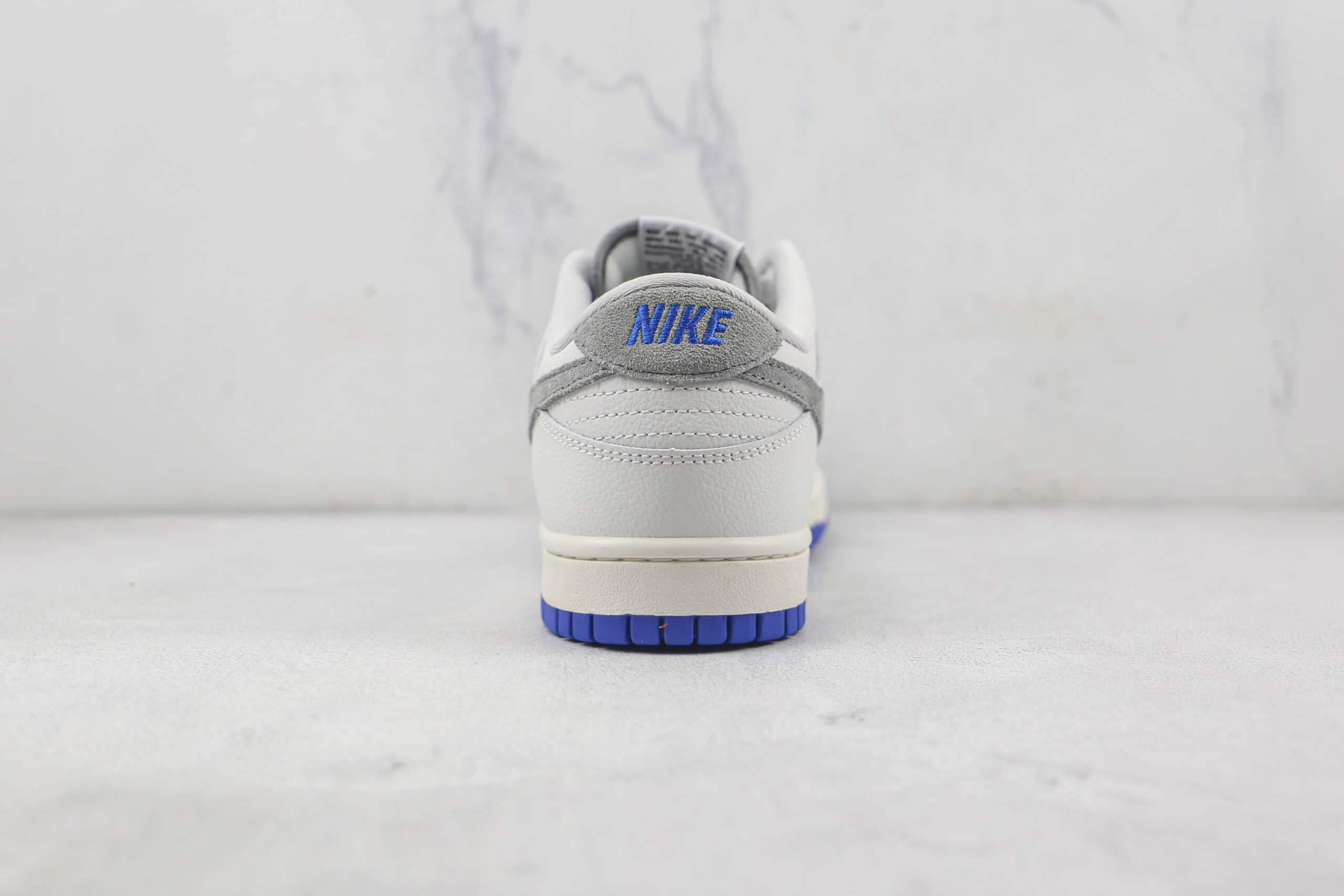 耐克Nike SB Zoom Dunk Low莆田纯原复刻天花板SB DUNK浅灰色板鞋原楦头纸板打造 货号：AH7978-992