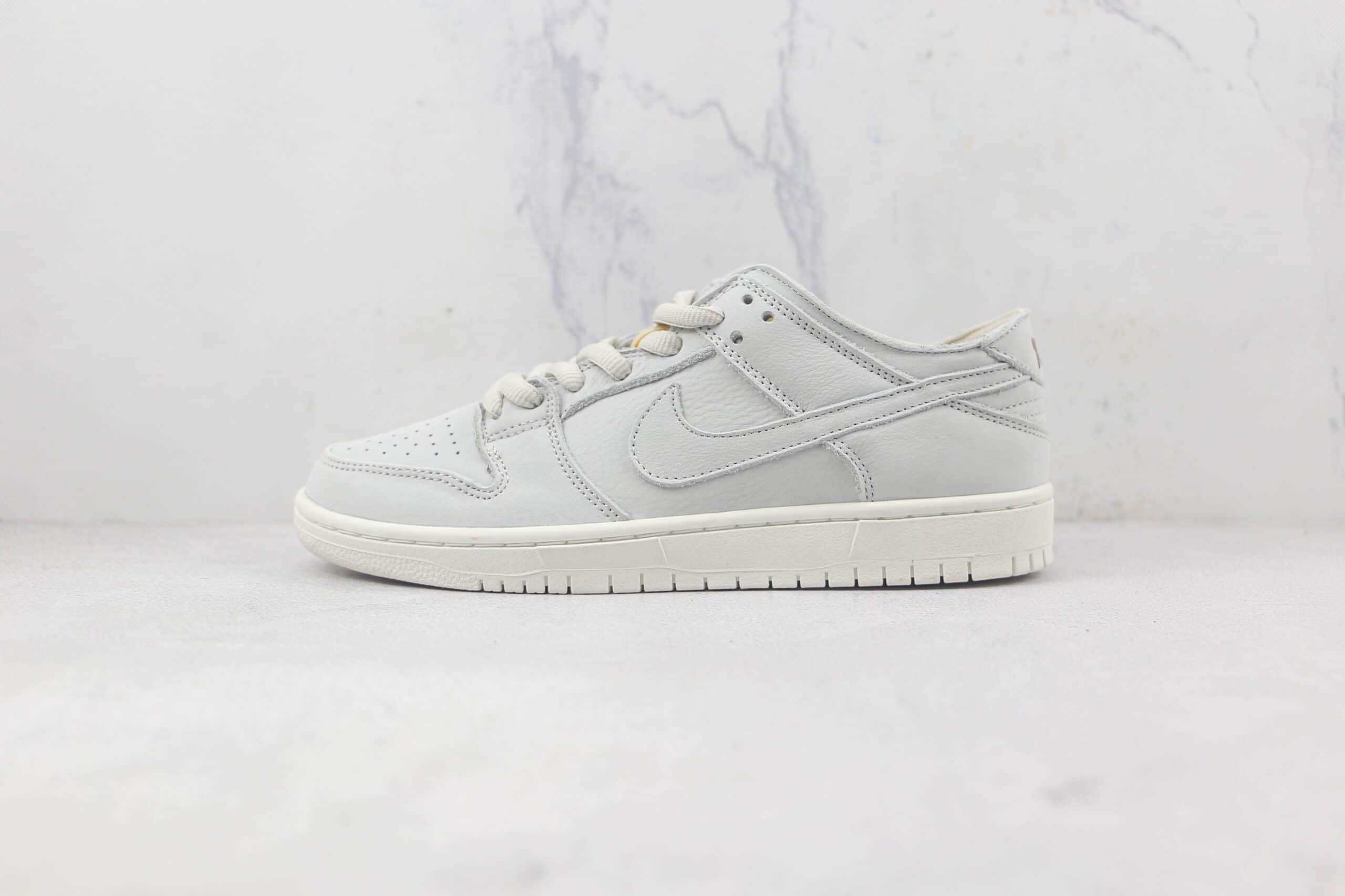 耐克Nike SB ZOOM DUNK LOW PRO莆田纯原复刻SB DUNK灰色板鞋原楦头纸板打造 货号：AA4275-001