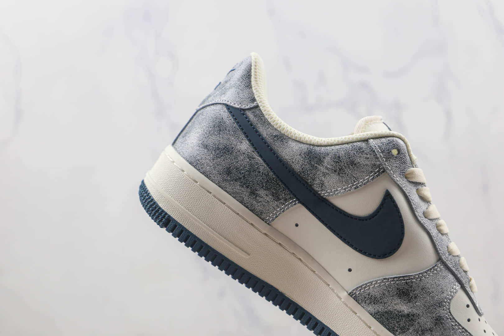 耐克Nike Air Force 1’07 Low莆田纯原复刻低帮空军一号迷雾配色板鞋内置气垫 货号：BX5815-535