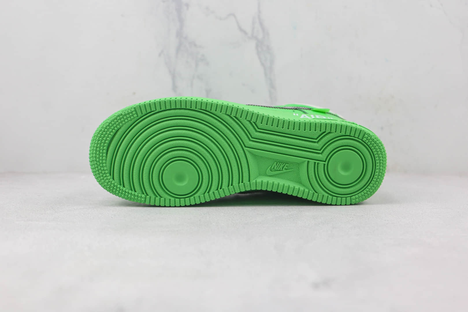 耐克Nike Air Force 1 x OW联名款纯原版本低帮空军一号绿色板鞋原楦头纸板打造 货号：DX1419-300