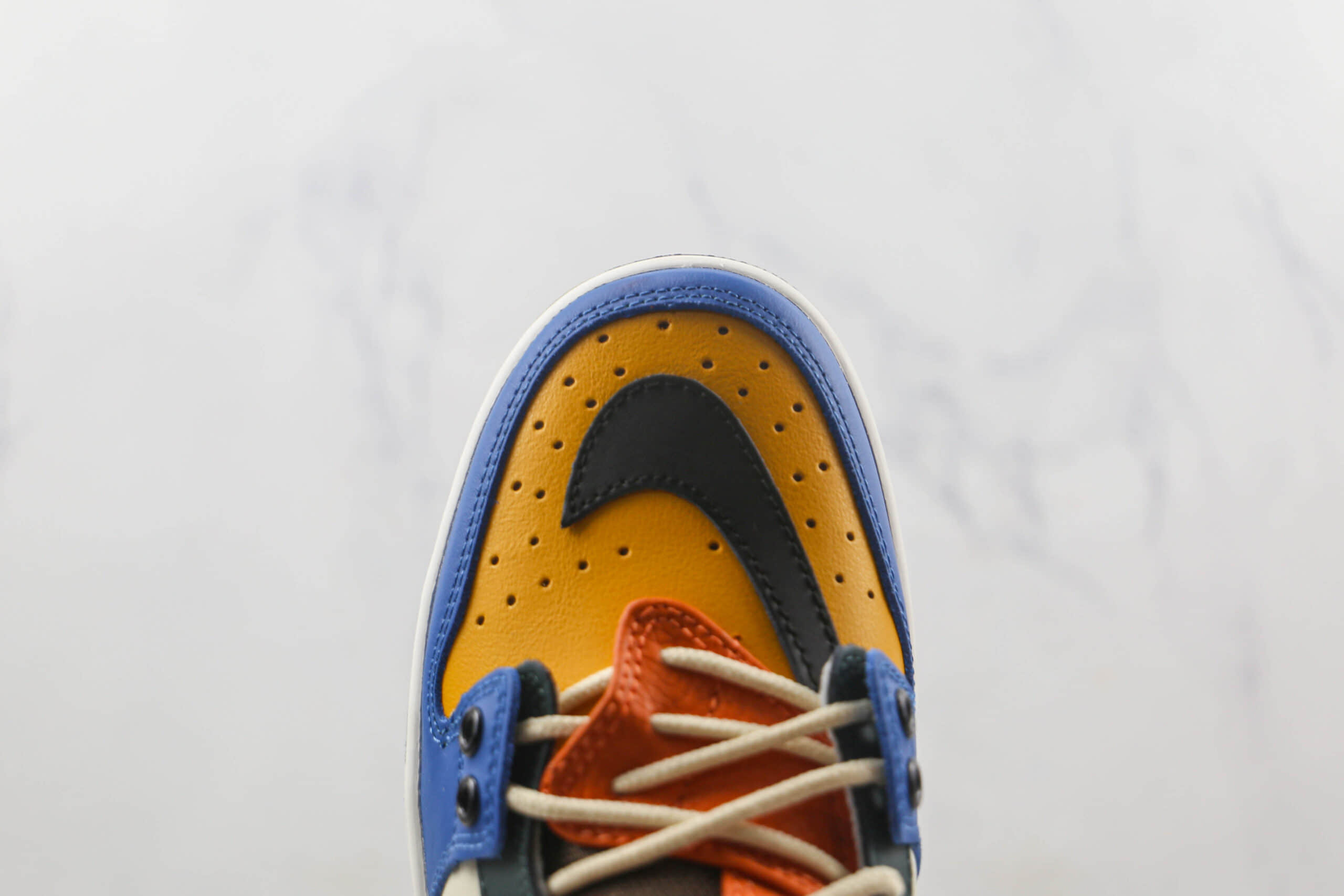 耐克Nike SB Dunk HIGH PRO莆田纯原复刻低帮SB DUNK棕橙色断钩板鞋原鞋开模 货号：DQ6817-030