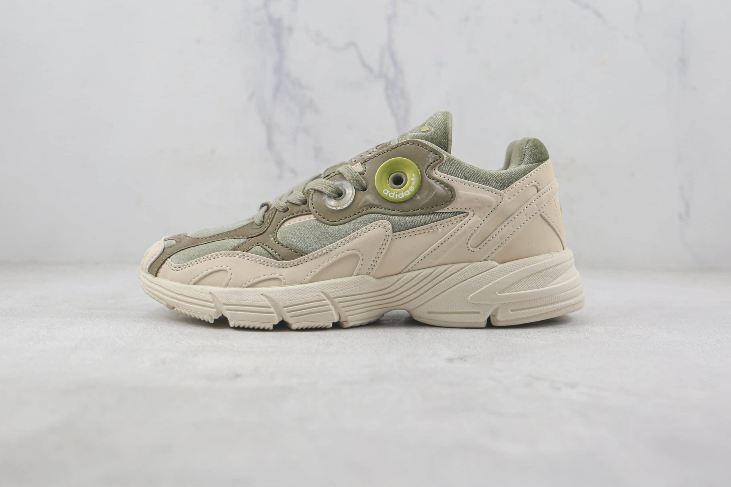 阿迪达斯adidas original Astir莆田纯原复刻astir系列复古慢跑鞋原楦头纸板打造 货号：GX8548
