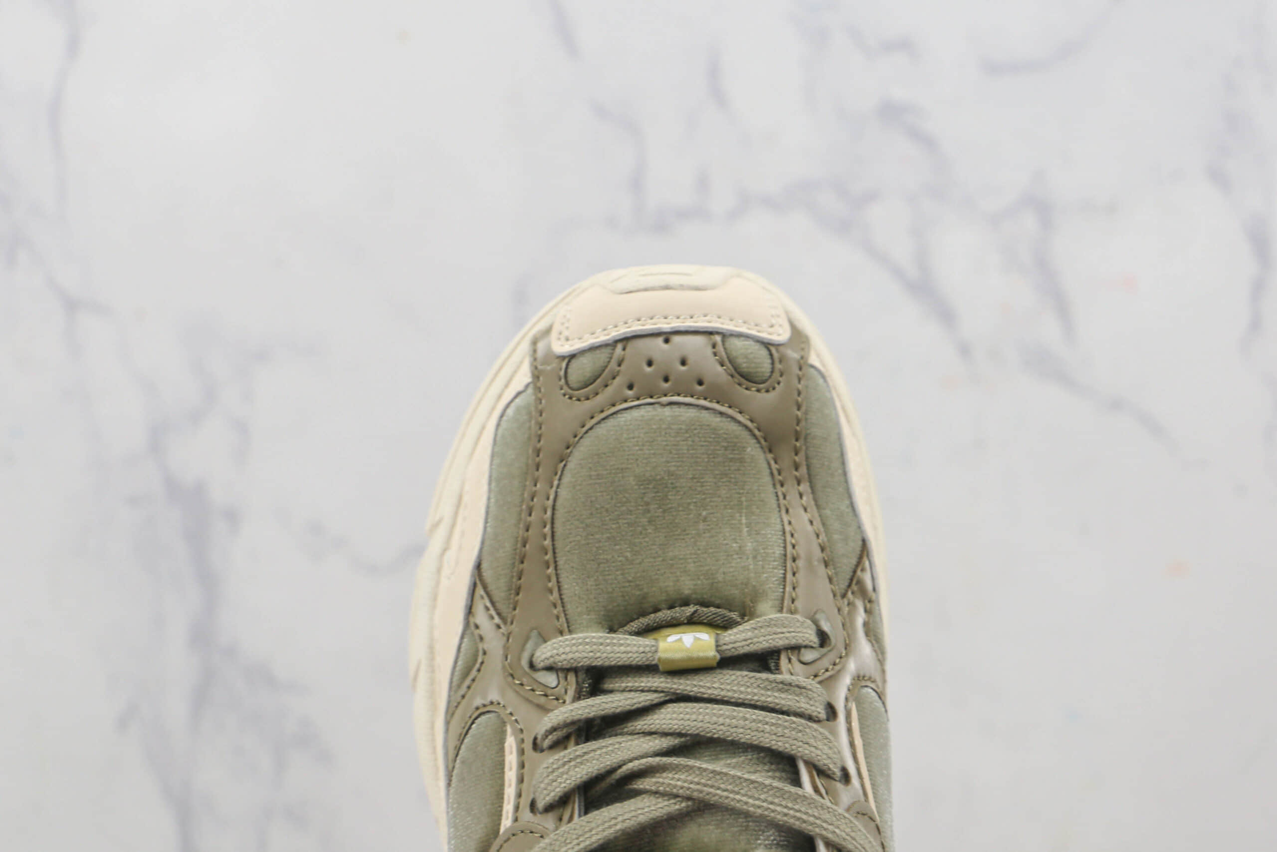 阿迪达斯adidas original Astir莆田纯原复刻astir系列复古慢跑鞋原楦头纸板打造 货号：GX8548