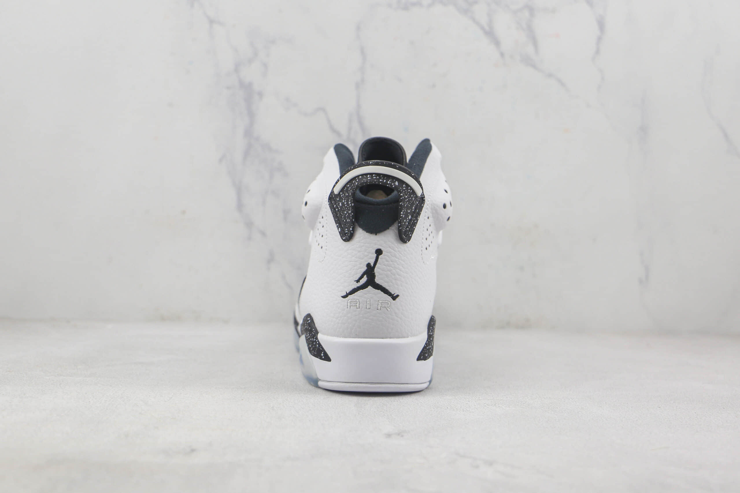 乔丹Air Jordan 6 Tinker莆田纯原复刻版本高帮AJ6黑白色篮球鞋原鞋开模 货号：384664-101