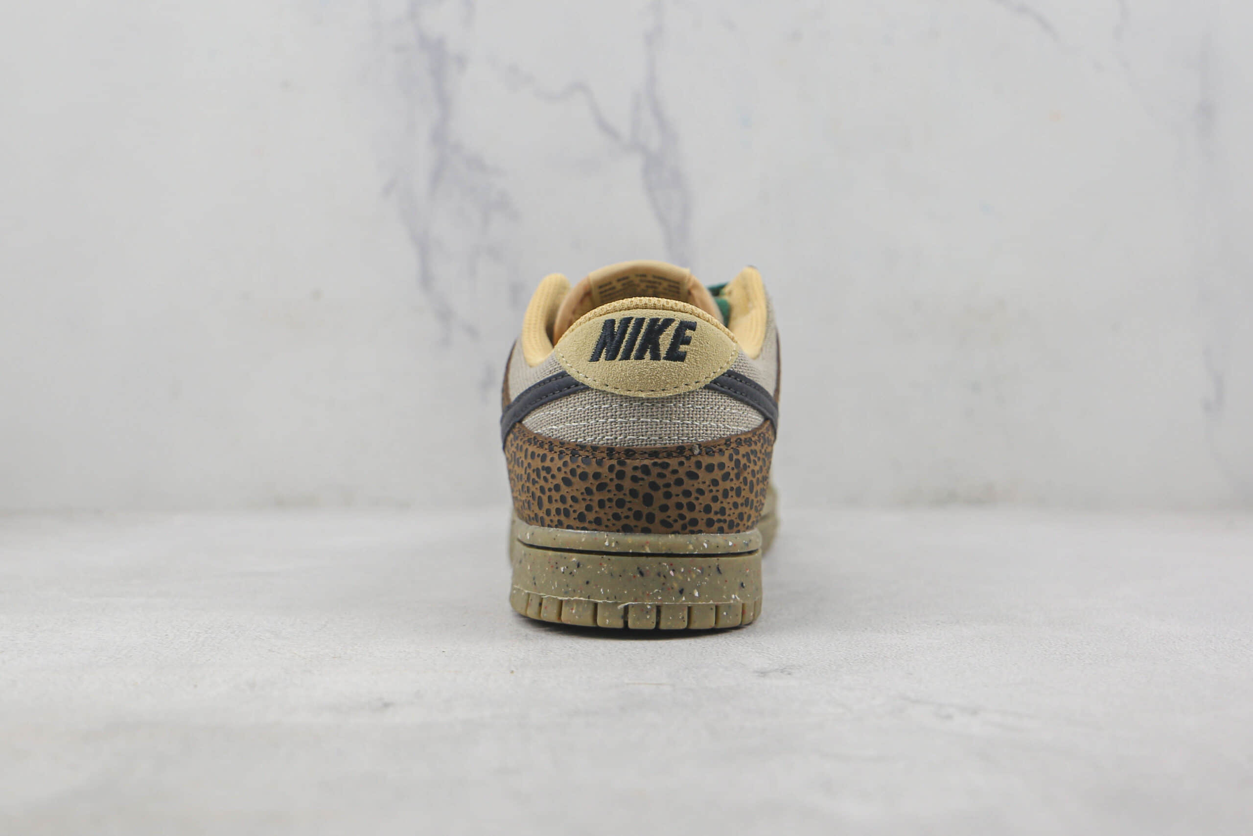 耐克Nike Dunk Low Safari莆田纯原复刻版本低帮DUNK豹纹板鞋原楦头纸板打造 货号：DX2654-200