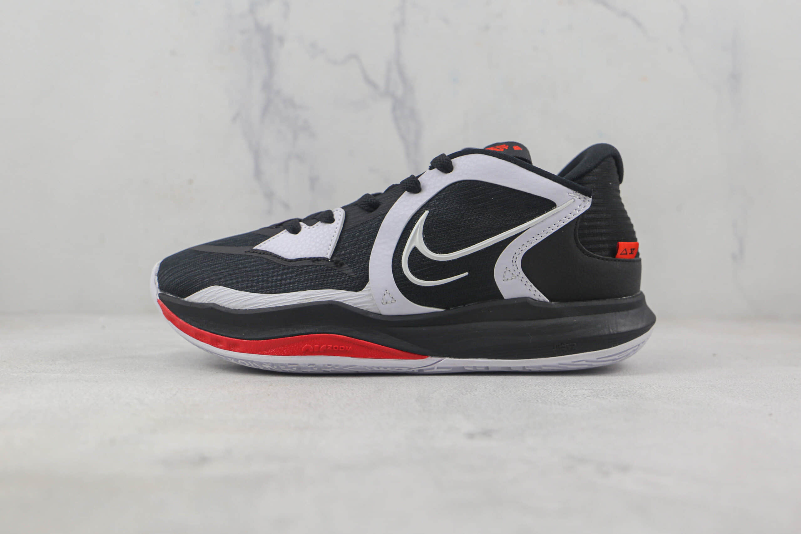 耐克Nike Kyrie Low 8 EP LR莆田纯原复刻版本欧文8代实战篮球鞋原档案数据开发 货号：DJ6012-001