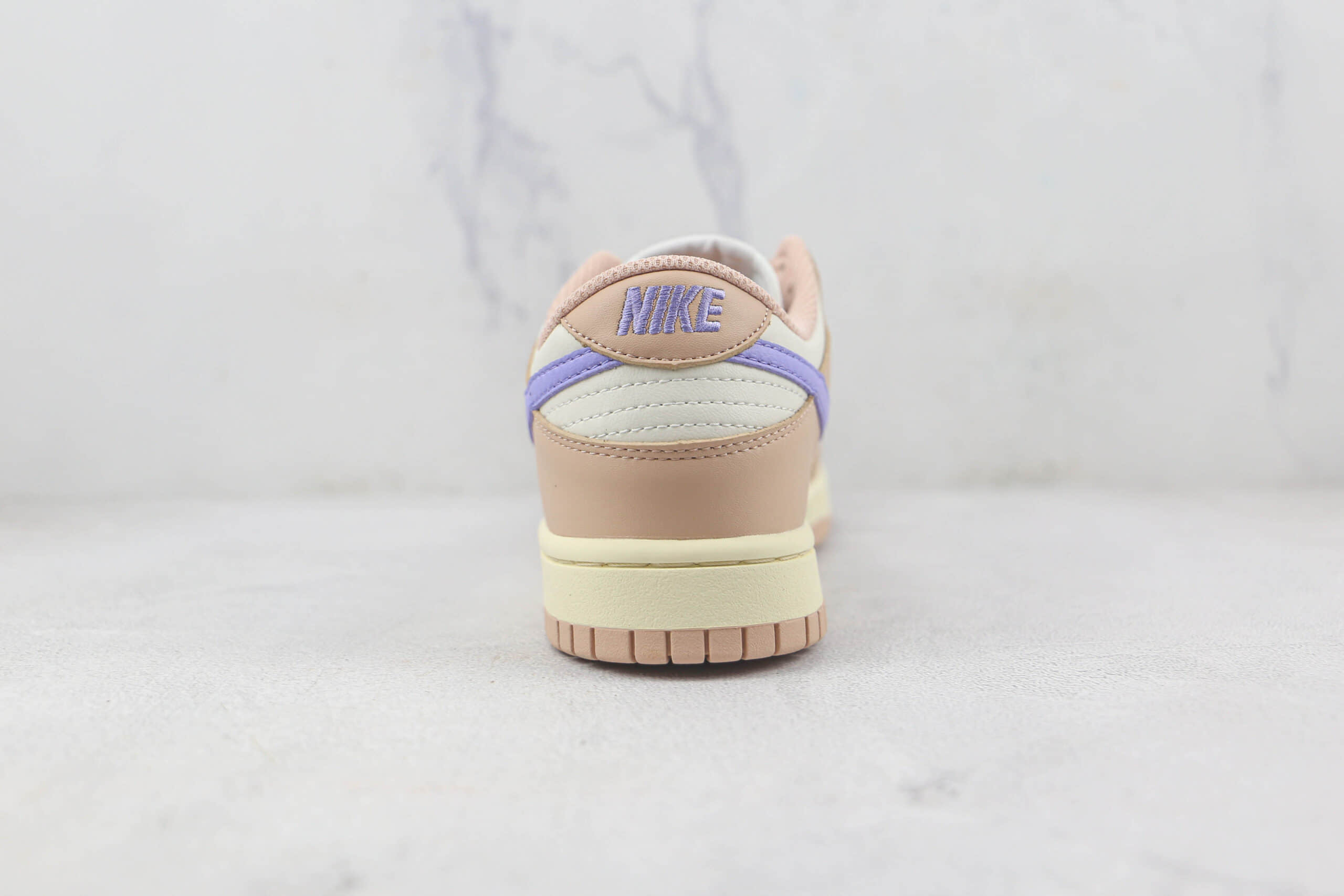 耐克Nike Dunk Low Pink Oxford莆田纯原复刻版本低帮DUNK粉色玲娜贝尔配色板鞋原盒原标 货号：DD1503-601