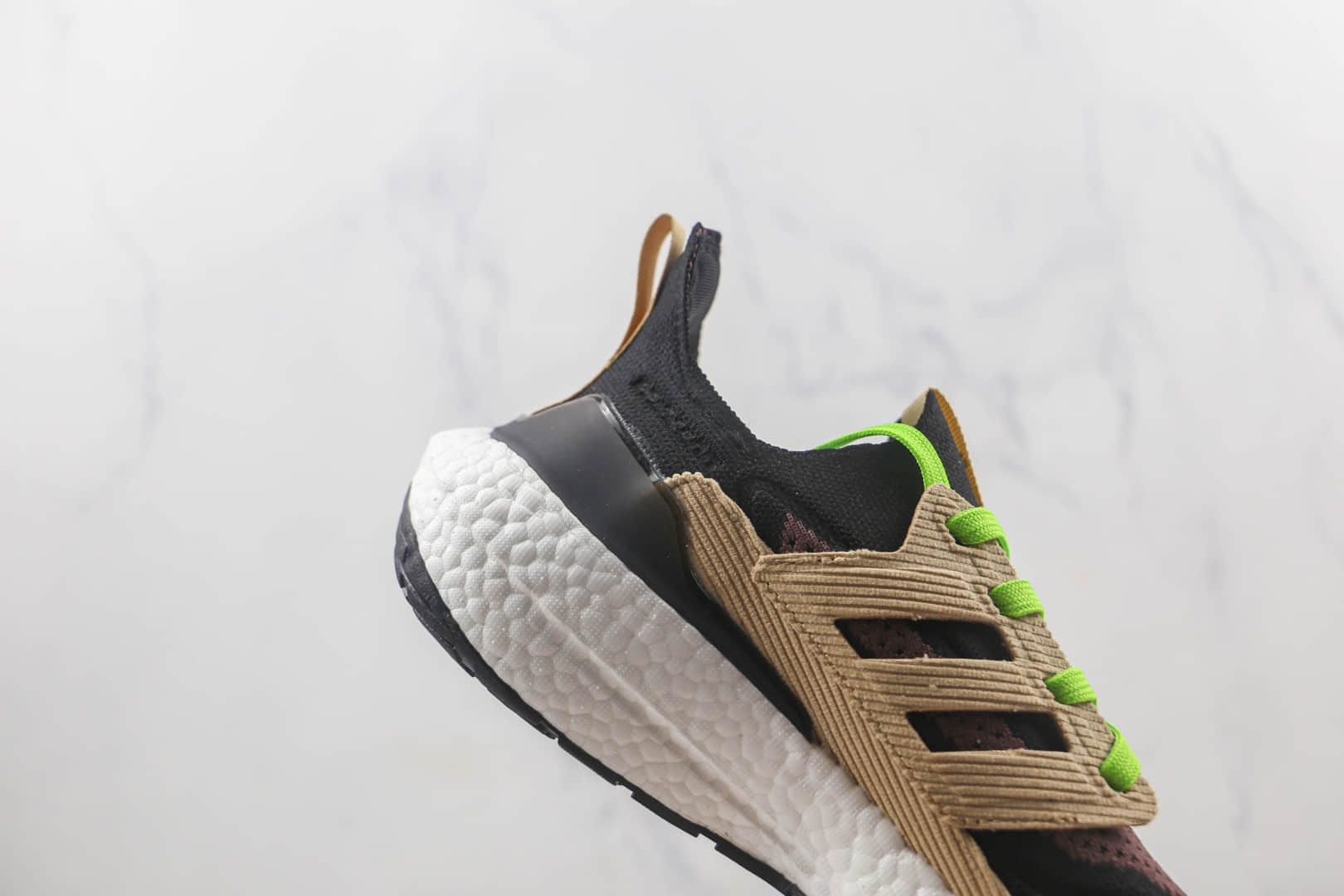 阿迪达斯adidas ultra boost 2021莆田纯原复刻版本UB7.0爆米花跑鞋原楦头纸板打造 货号：GX5254