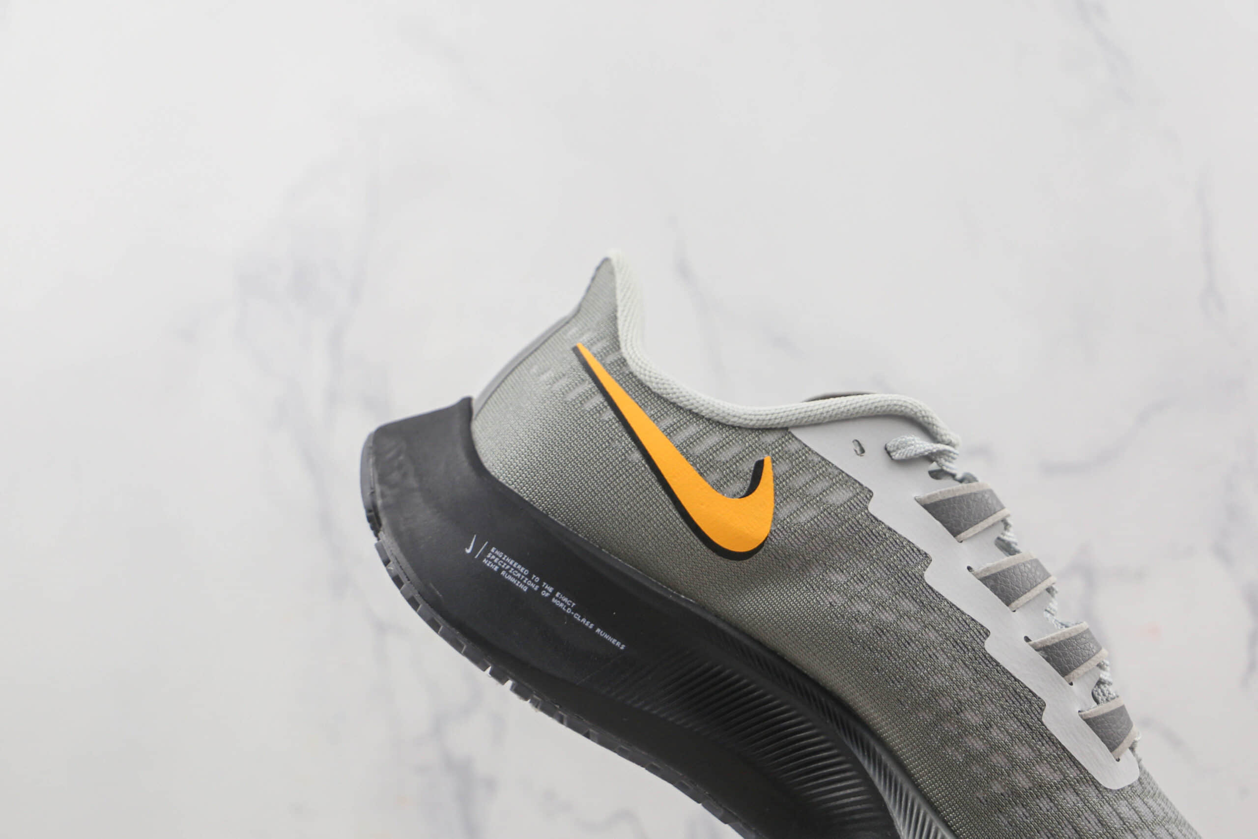 耐克NIKE AIR ZOOM PEGASUS 37X莆田纯原复刻版本登月37代灰黑色跑步鞋原楦头纸板打造 货号：DA4662-001
