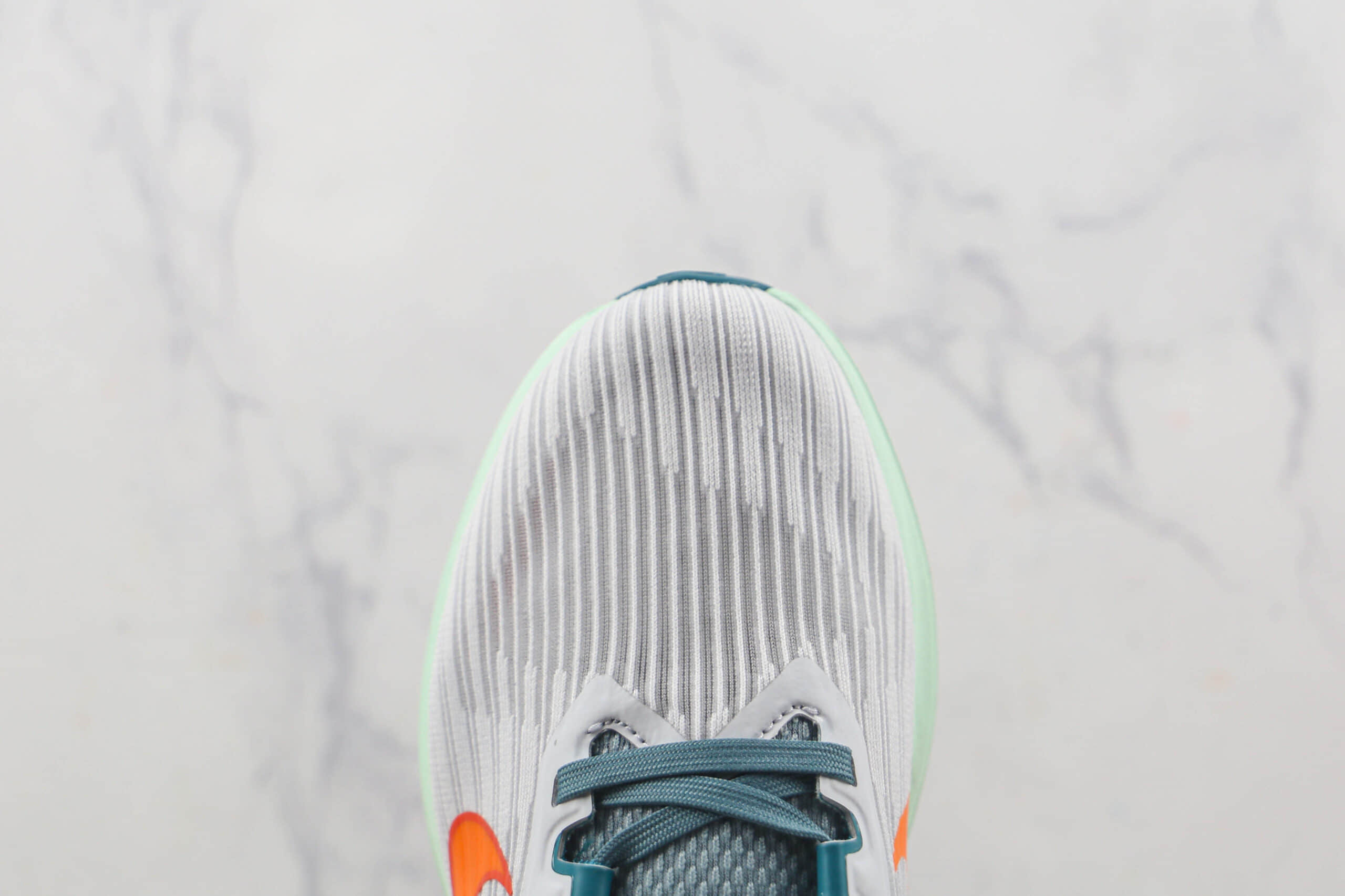 耐克Nike Zoom Winflo 9莆田纯原复刻登月9代橙钩绿尾复古慢跑鞋原档案数据开发 货号：DD6203-005