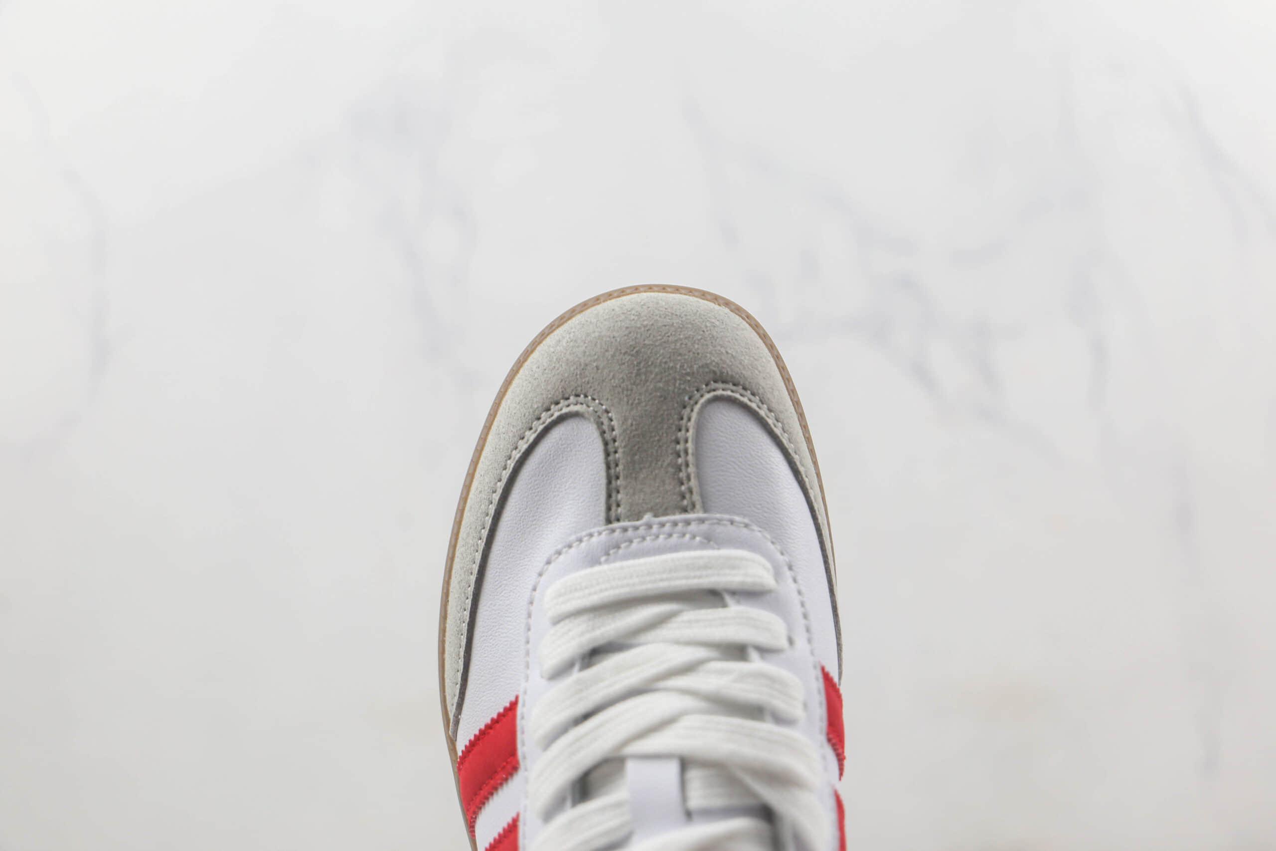 阿迪达斯Adidas Samba OG莆田纯原复刻桑巴系列白红色校园板鞋原楦头纸板打造 货号：B44628