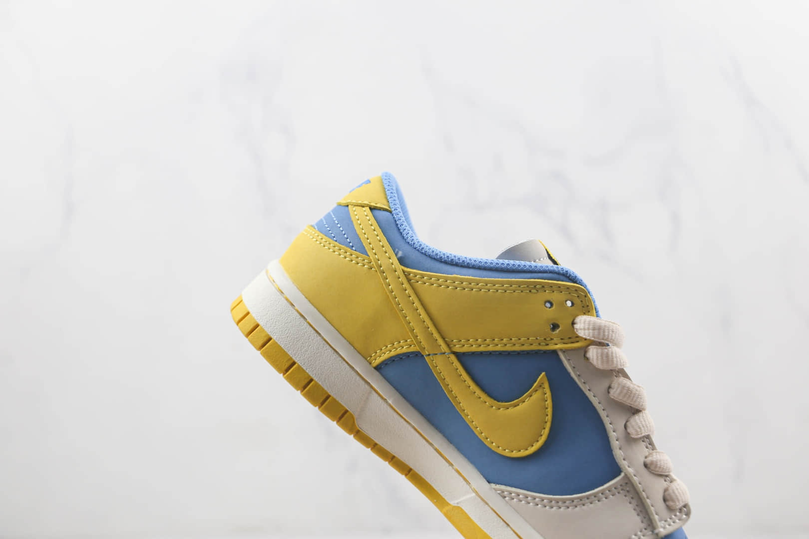 耐克Nike SB Dunk Low“Kobe”科比联名纪念款莆田纯原复刻版本低帮板鞋区别市面通货 货号：LF2428-002