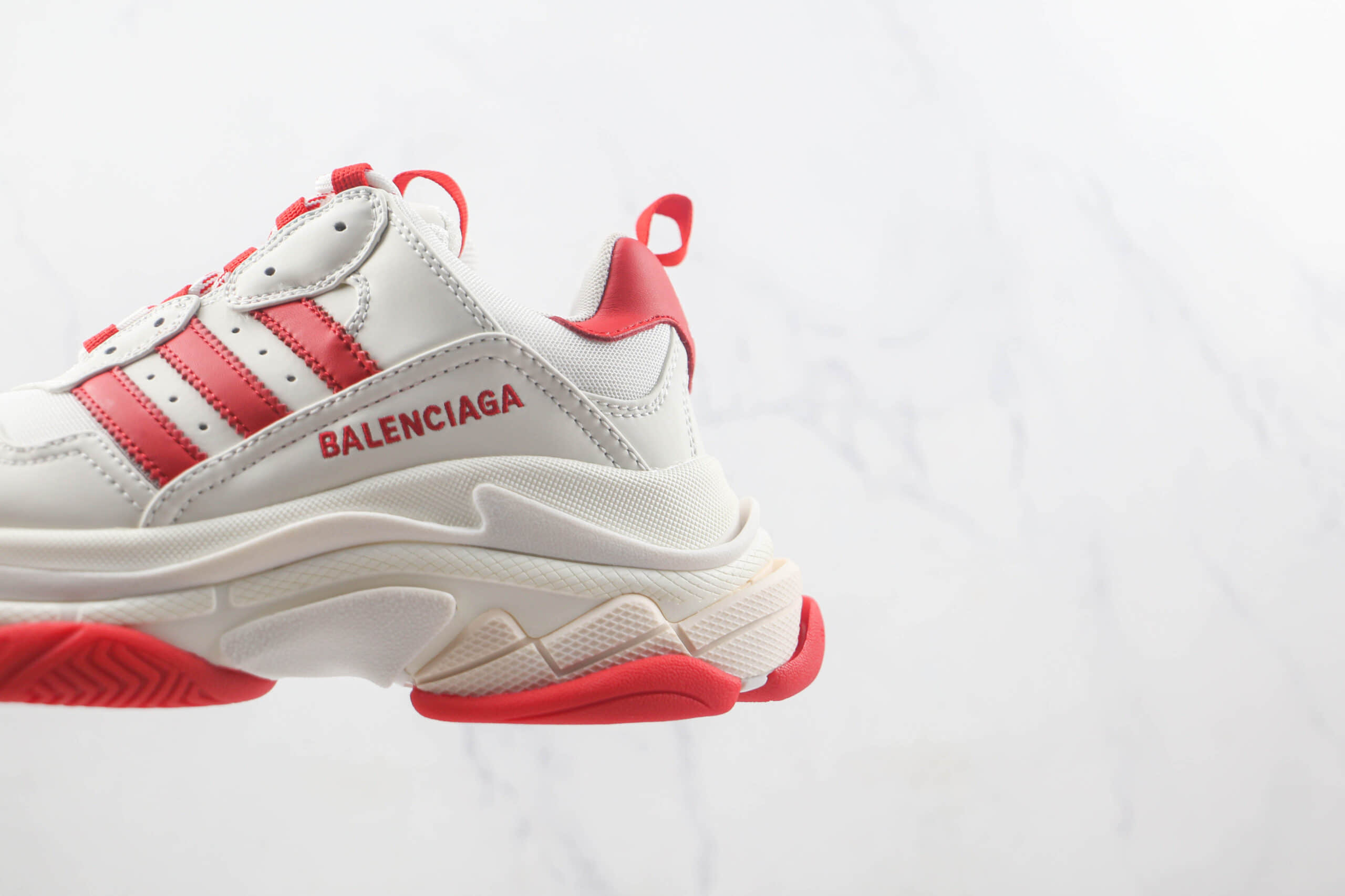 巴黎世家Balenciaga Triple S莞产顶级纯原版本初代1.0白红色老爹鞋原鞋开模一比一打造