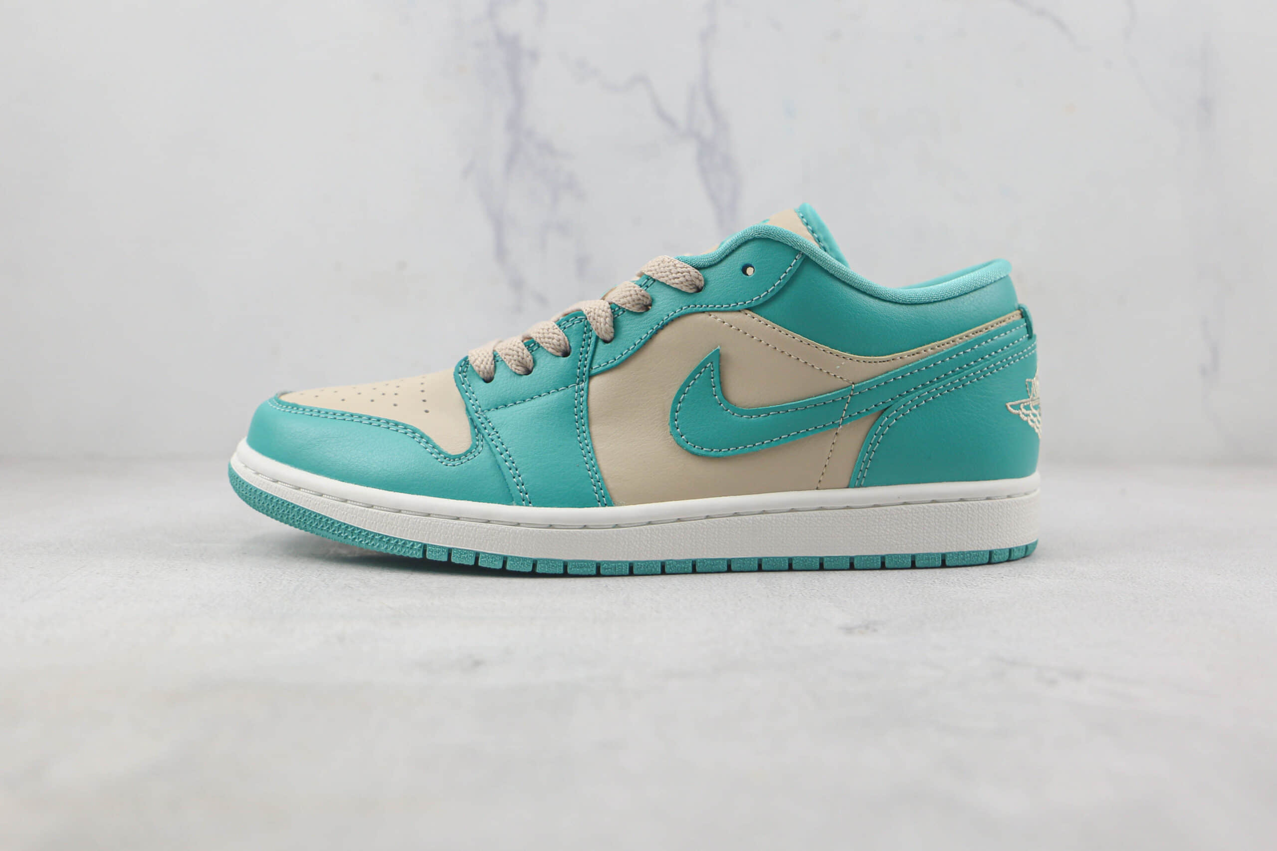 乔丹Air Jordan 1 Low莆田天花板纯原复刻版本低帮AJ1水鸭绿板鞋原楦头纸板打造 货号：DC0774-131