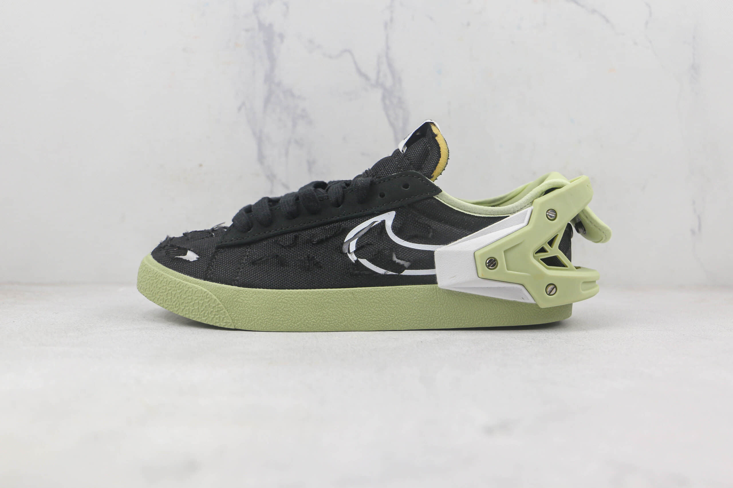 耐克Nike Blazer Low Black x Acronym联名款莆田纯原复刻版本低帮开拓者机能风黑绿色板鞋原盒原标 货号：DO9373-001