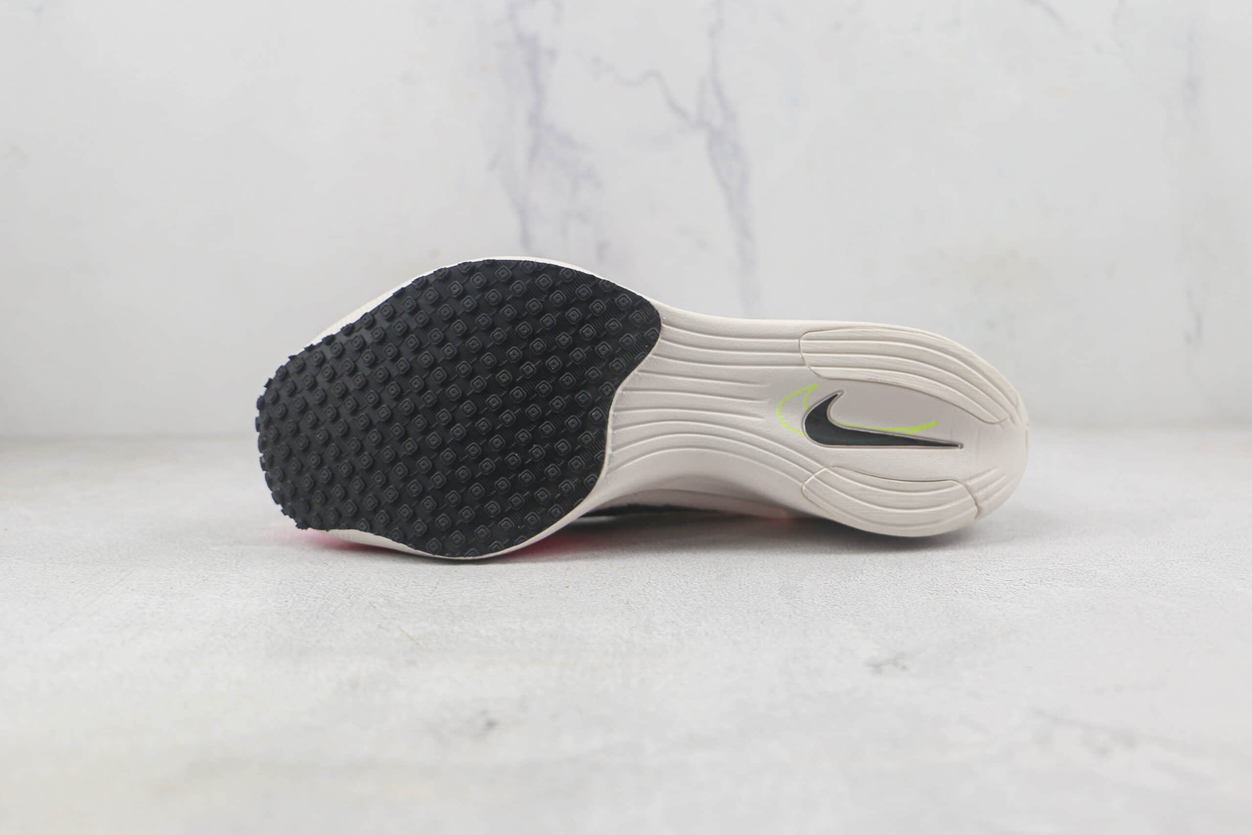 耐克Nike Air Zoom Alphafly NEXT%莆田纯原复刻版本next%马拉松白粉色慢跑鞋原盒原标 货号：DJ5457-100
