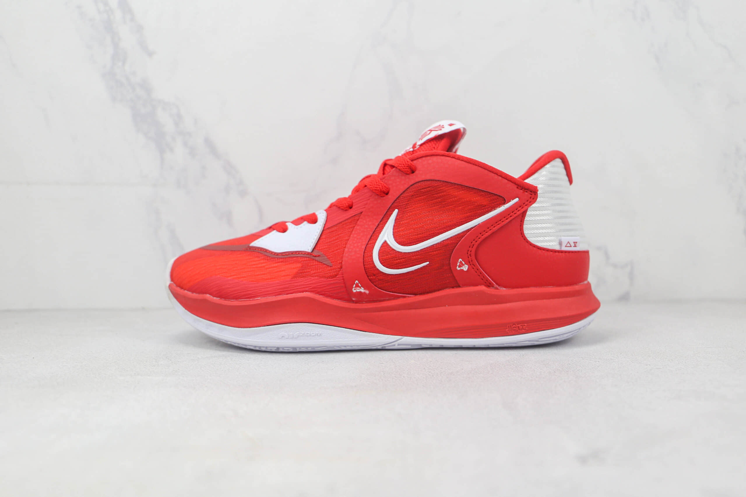 耐克Nike Kyrie Low 5 EP莆田纯原复刻版本欧文5代白红色篮球鞋支持实战原盒原标 货号：DO9617-600