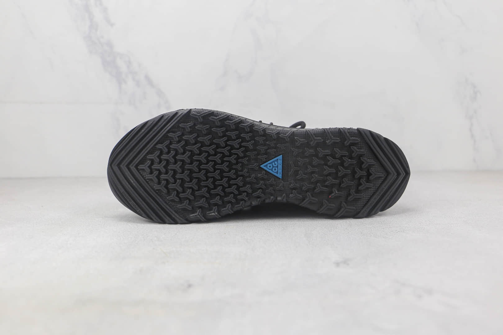 耐克Nike ACG Mountain Fly Gore-tex莆田纯原复刻版本高帮ACG黑蓝色登山鞋原楦头纸板打造 货号：BV6348-001