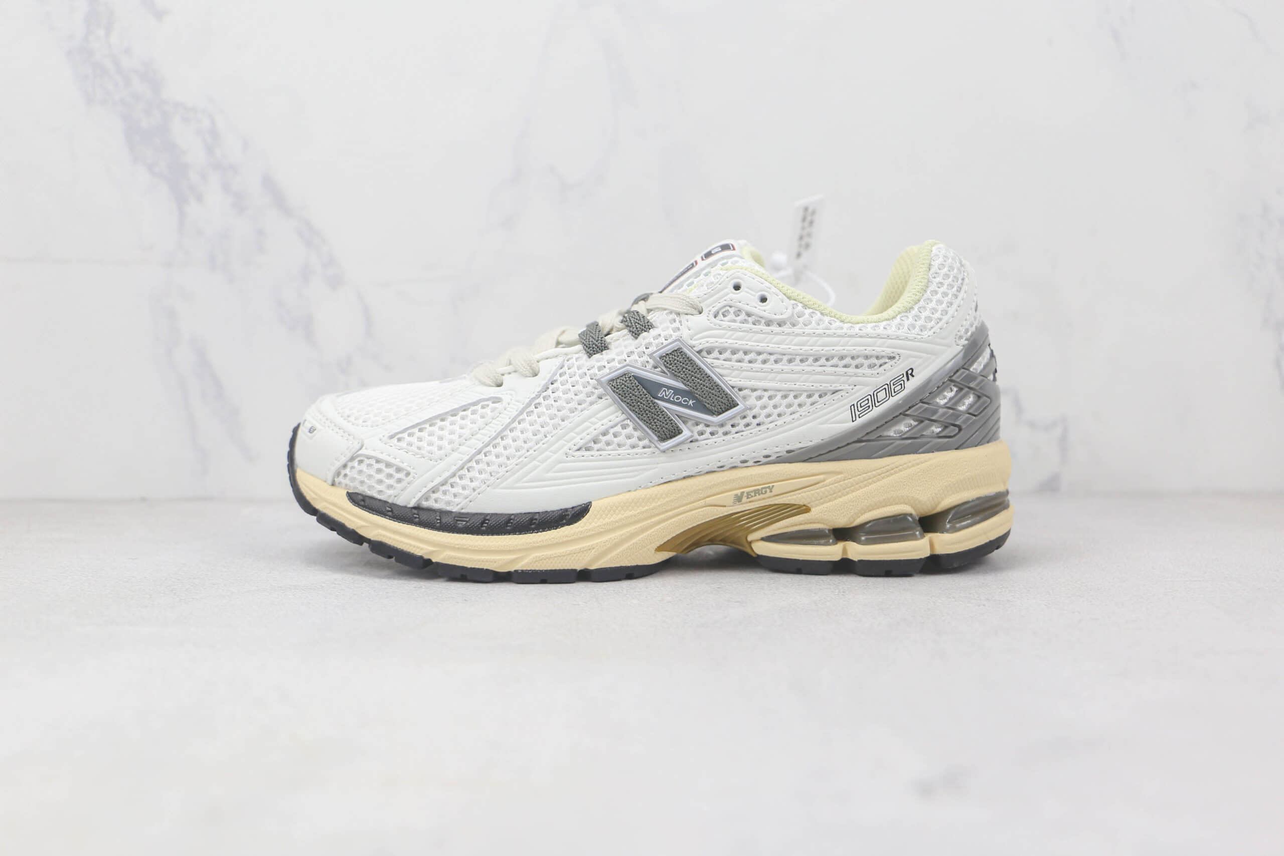 新百伦New Balance 1906莆田纯原复刻版本NB1906复古慢跑鞋原档案数据开发原盒原标 货号：M1906RP